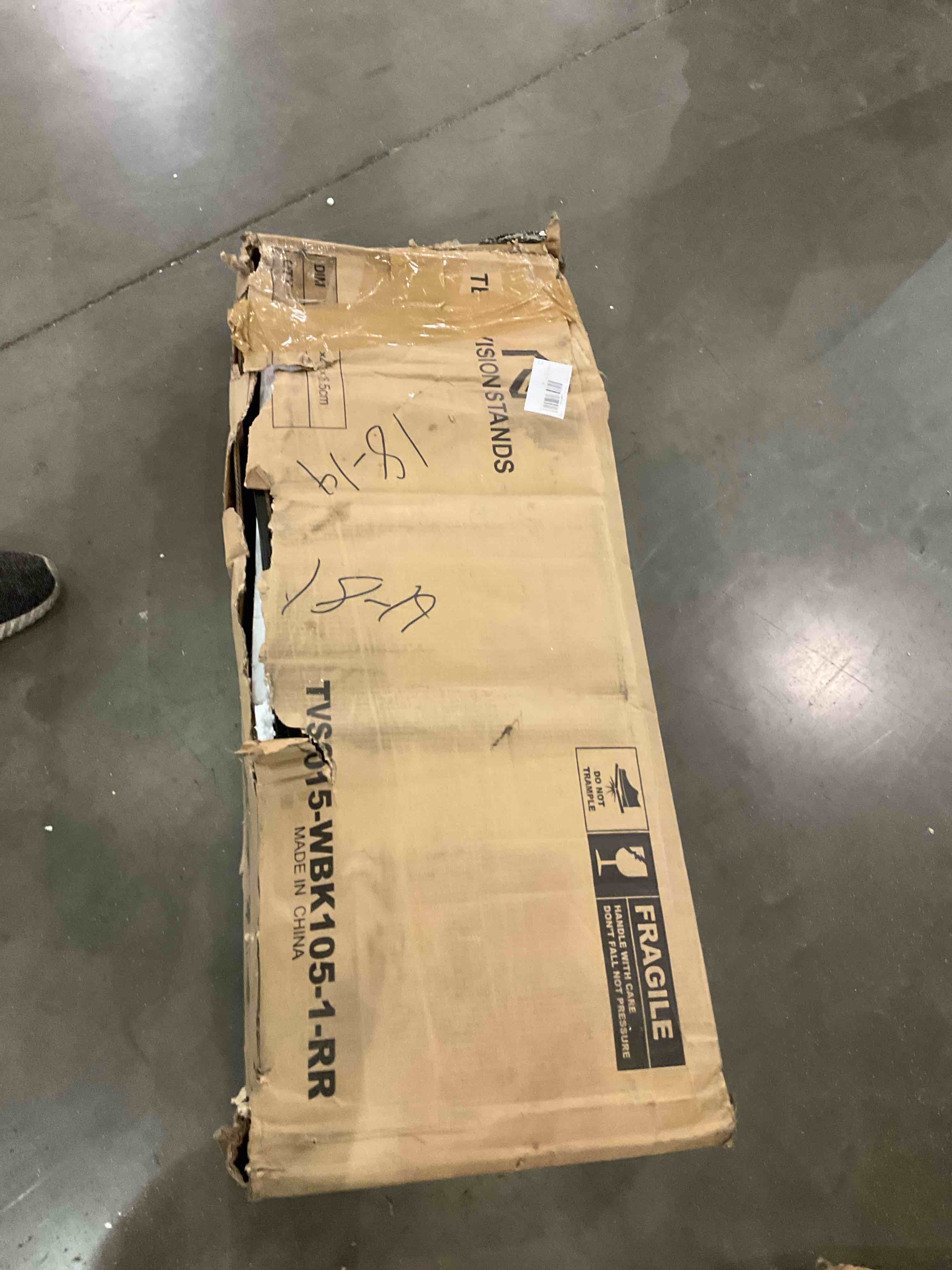 https://s3.amazonaws.com/lotting-images-prod/BargainHunt/BHL00134215_1721130688742.jpeg