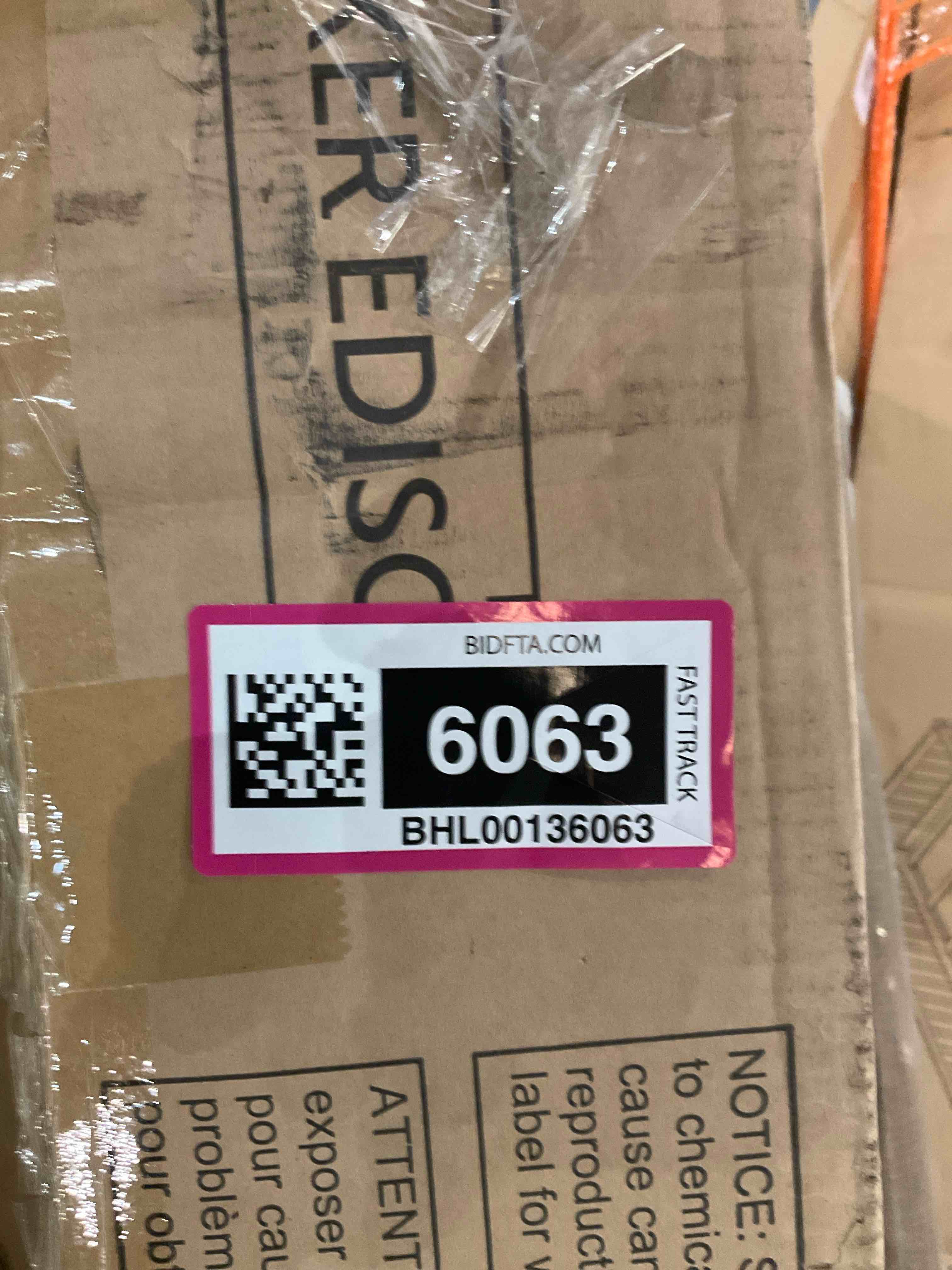 https://s3.amazonaws.com/lotting-images-prod/BargainHunt/BHL00136063_1722948271890.jpeg