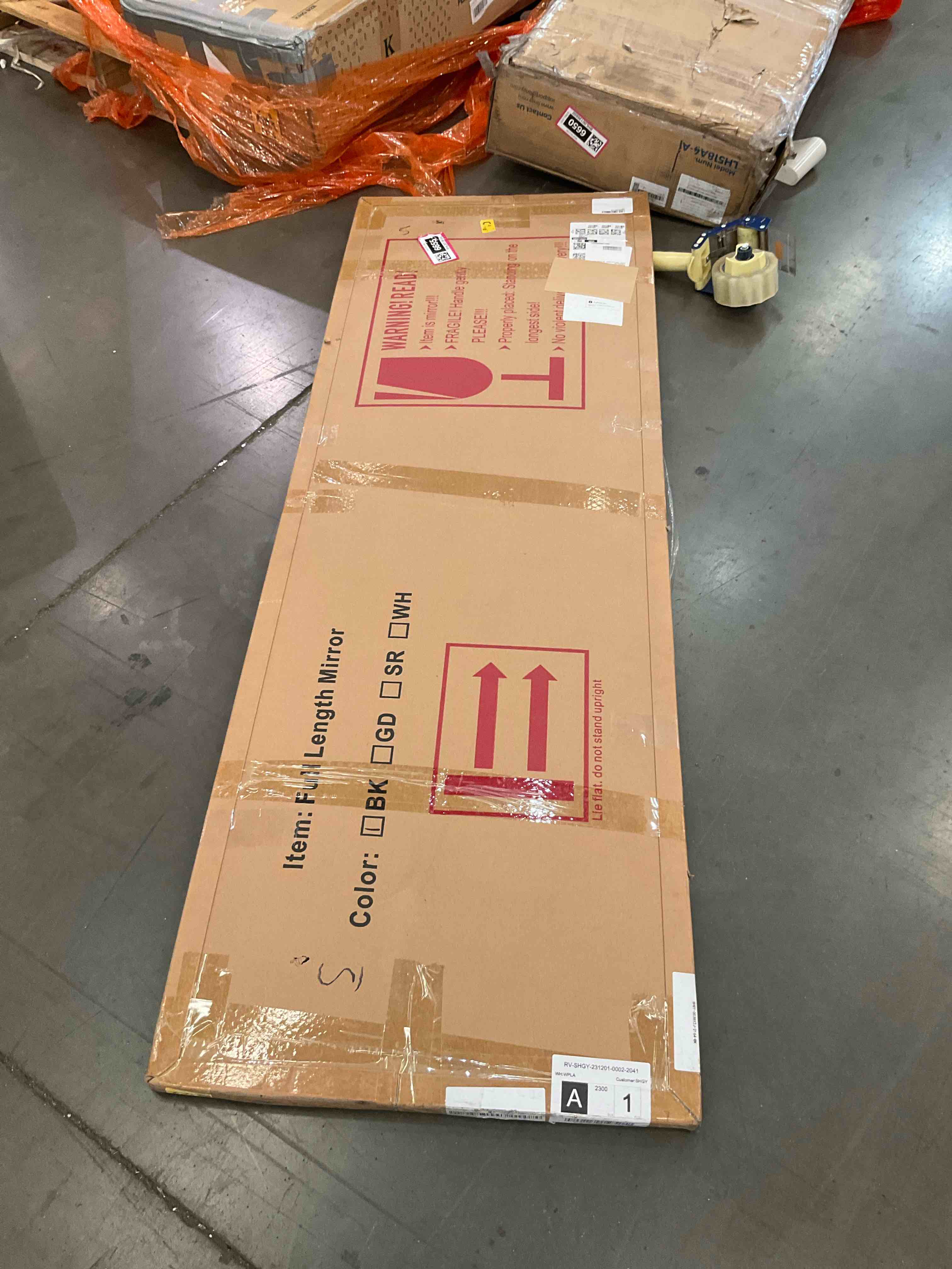 https://s3.amazonaws.com/lotting-images-prod/BargainHunt/BHL00136655_1723487940751.jpeg