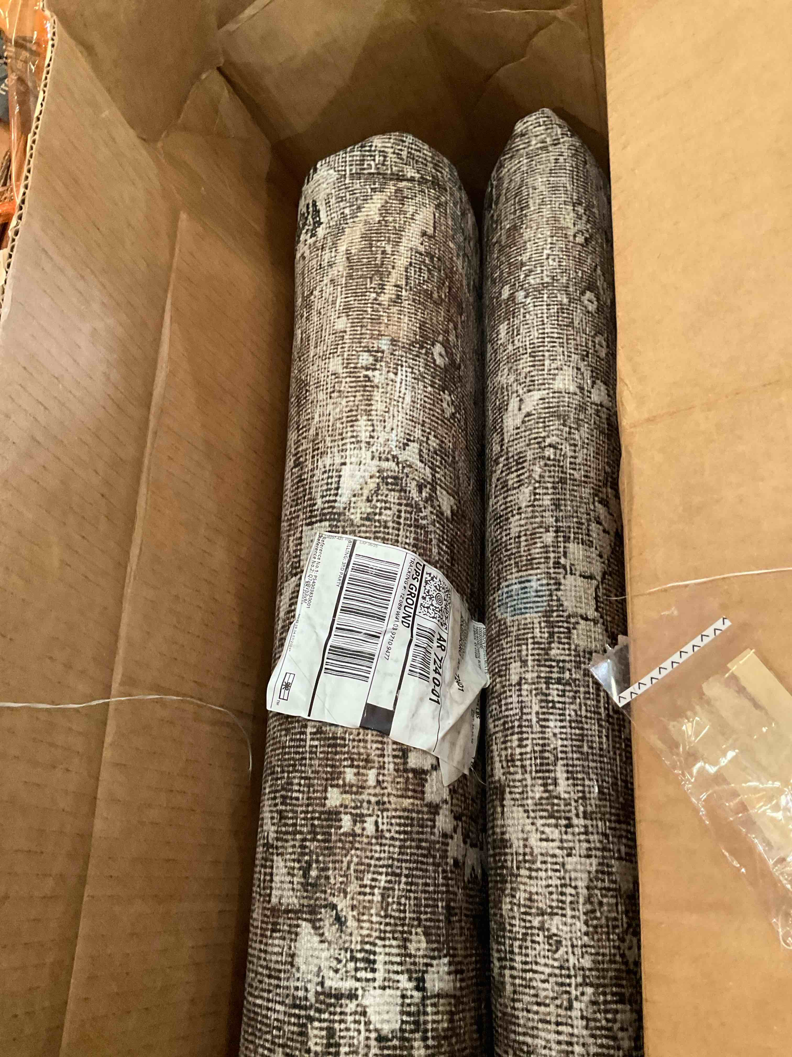https://s3.amazonaws.com/lotting-images-prod/BargainHunt/BHL00136695_1723571003023.jpeg