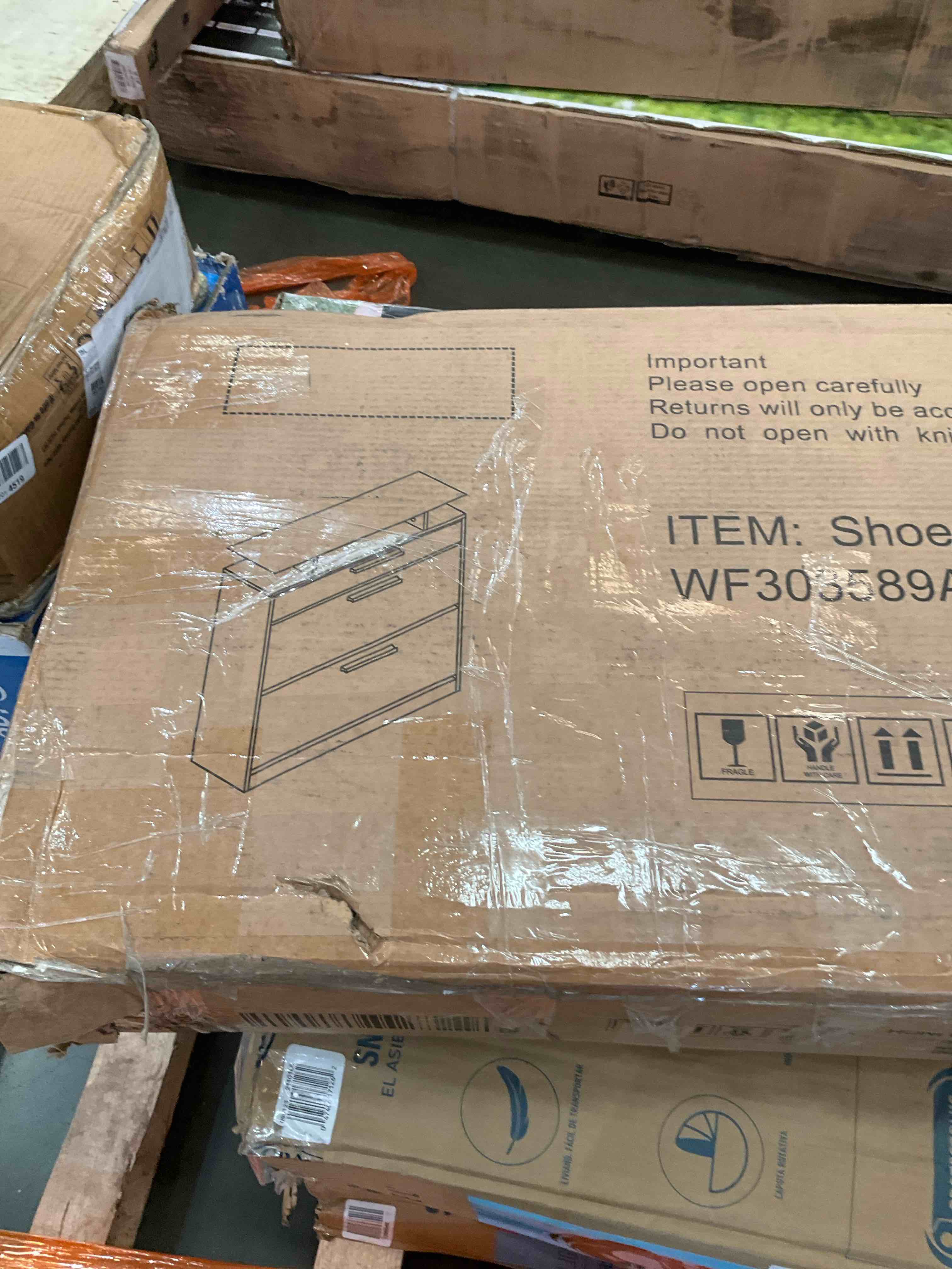 https://s3.amazonaws.com/lotting-images-prod/BargainHunt/BHL00136707_1723575856576.jpeg