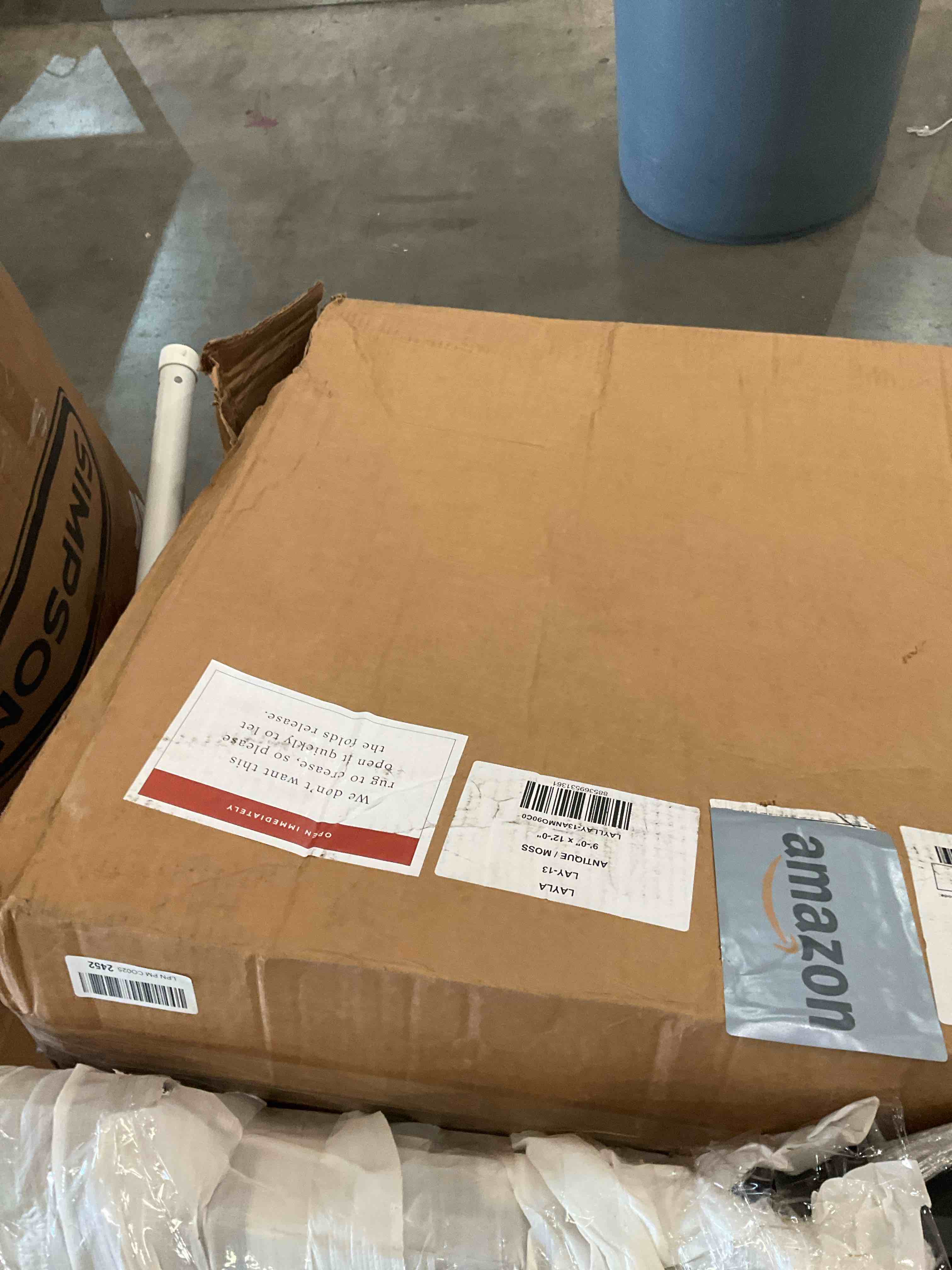 https://s3.amazonaws.com/lotting-images-prod/BargainHunt/BHL00136950_1723821646261.jpeg