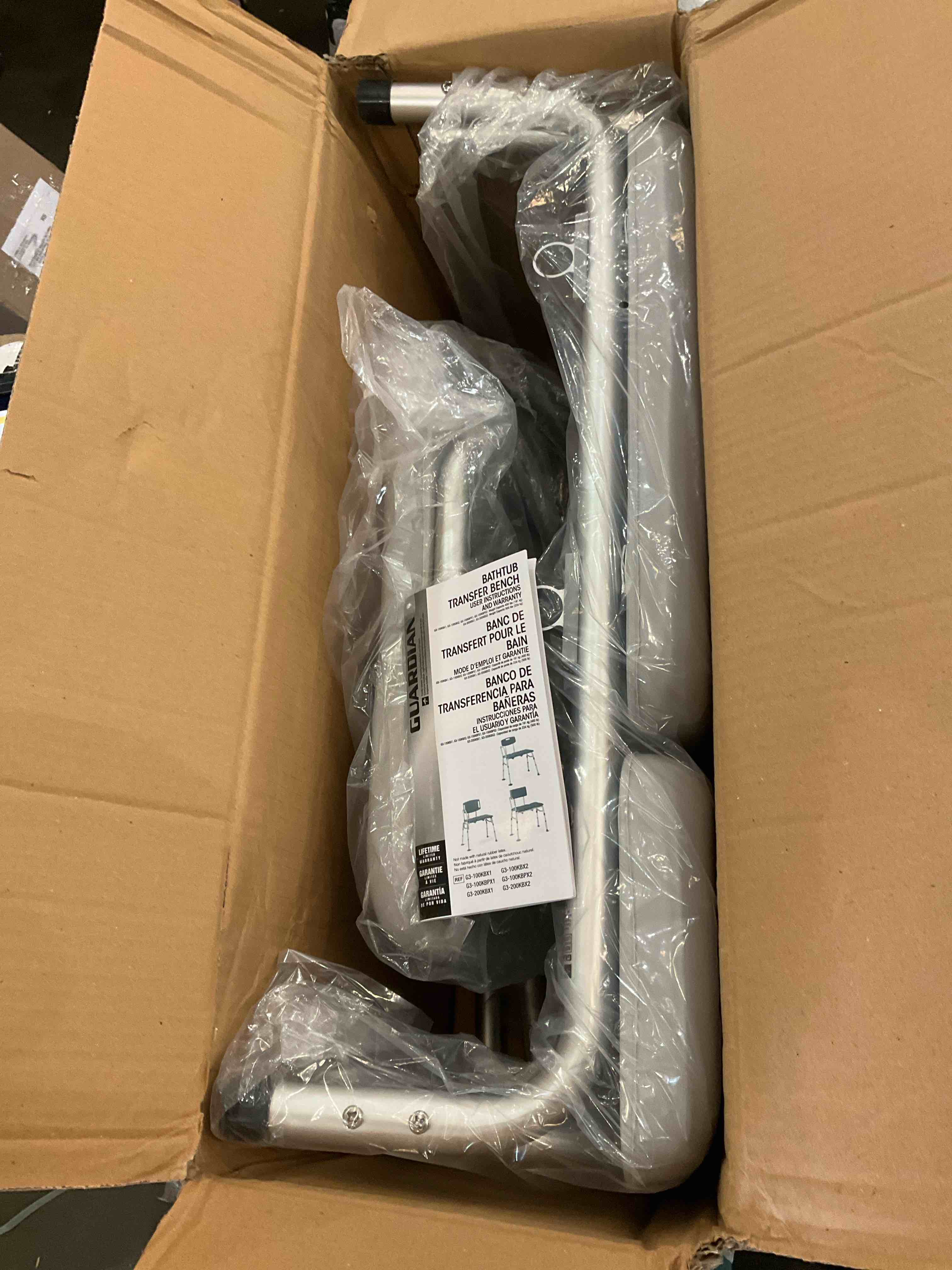 https://s3.amazonaws.com/lotting-images-prod/BargainHunt/BHL00137846_1719500155570.jpeg