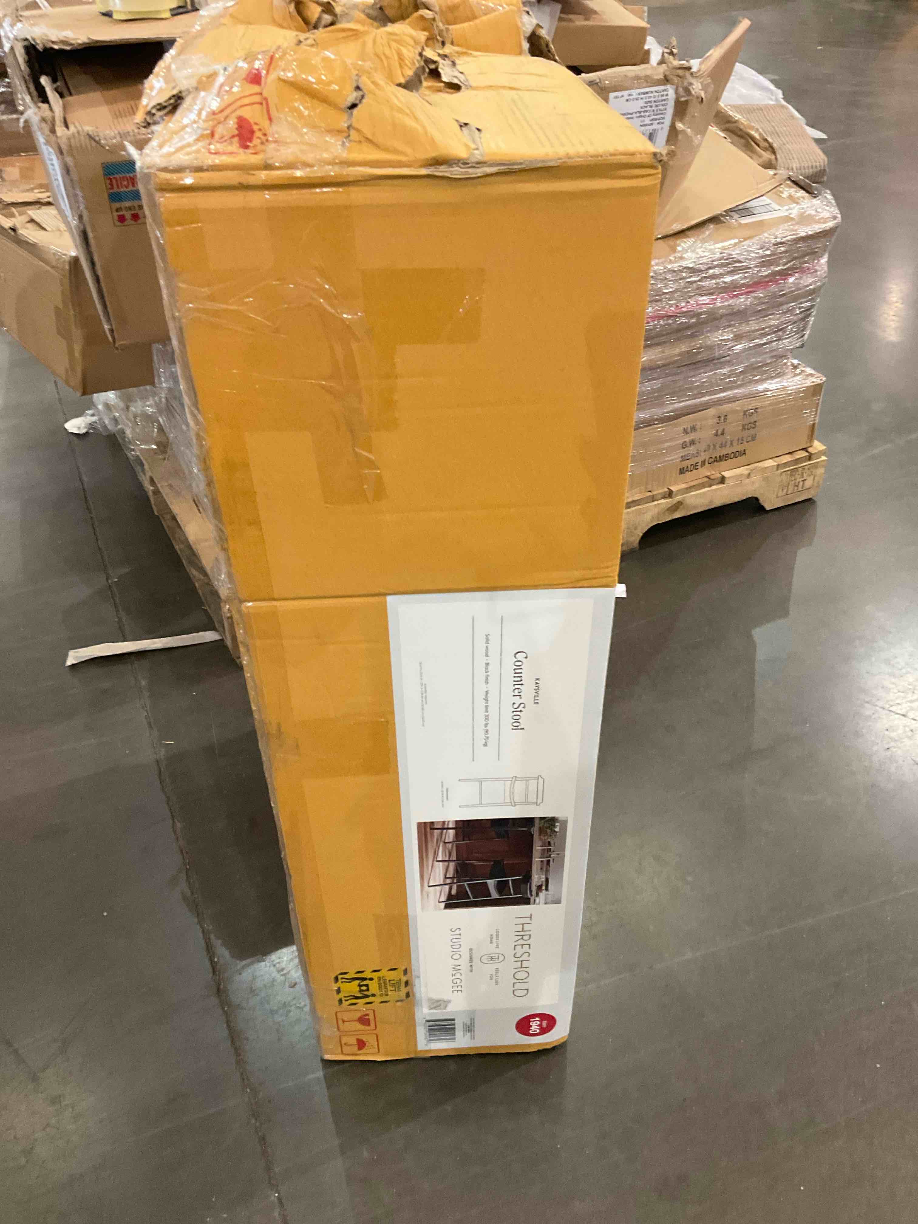 https://s3.amazonaws.com/lotting-images-prod/BargainHunt/BHL00137865_1719503409489.jpeg