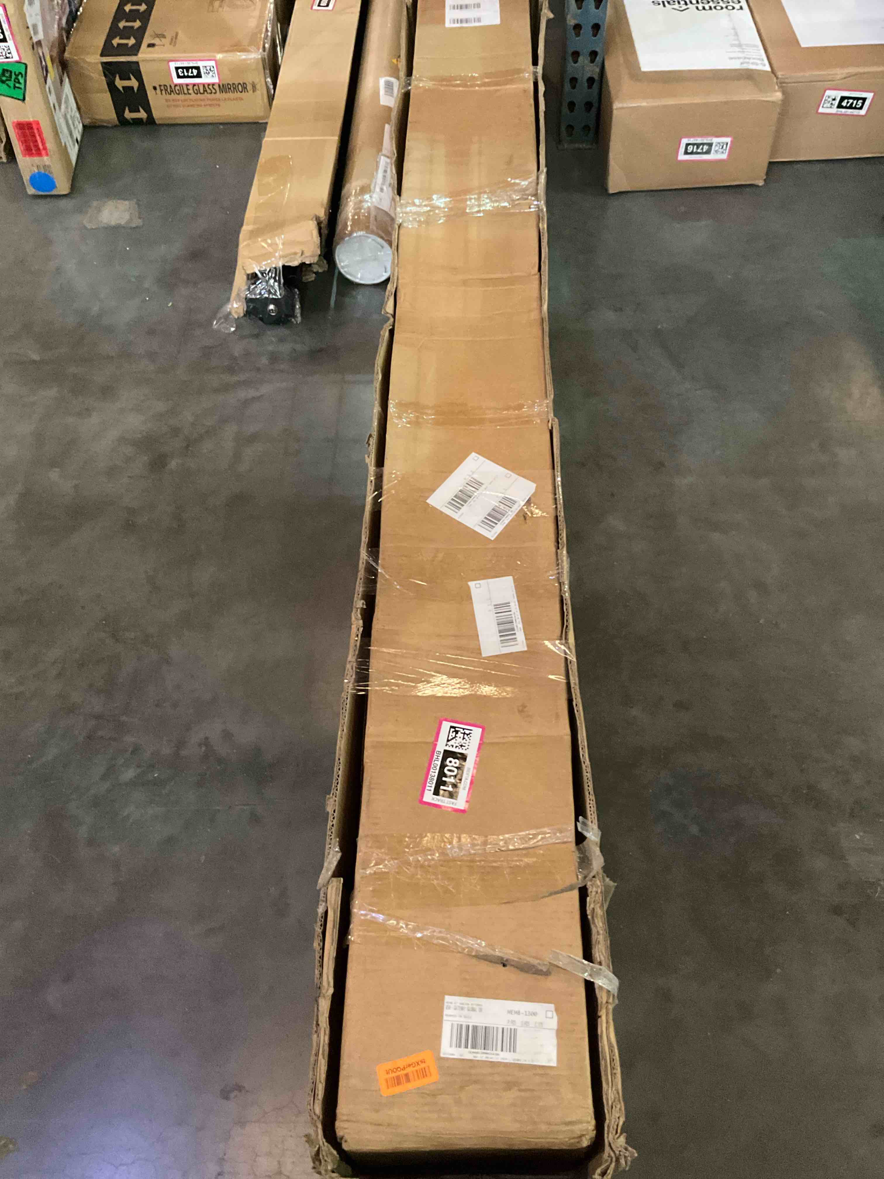https://s3.amazonaws.com/lotting-images-prod/BargainHunt/BHL00138011_1717160308368.jpeg