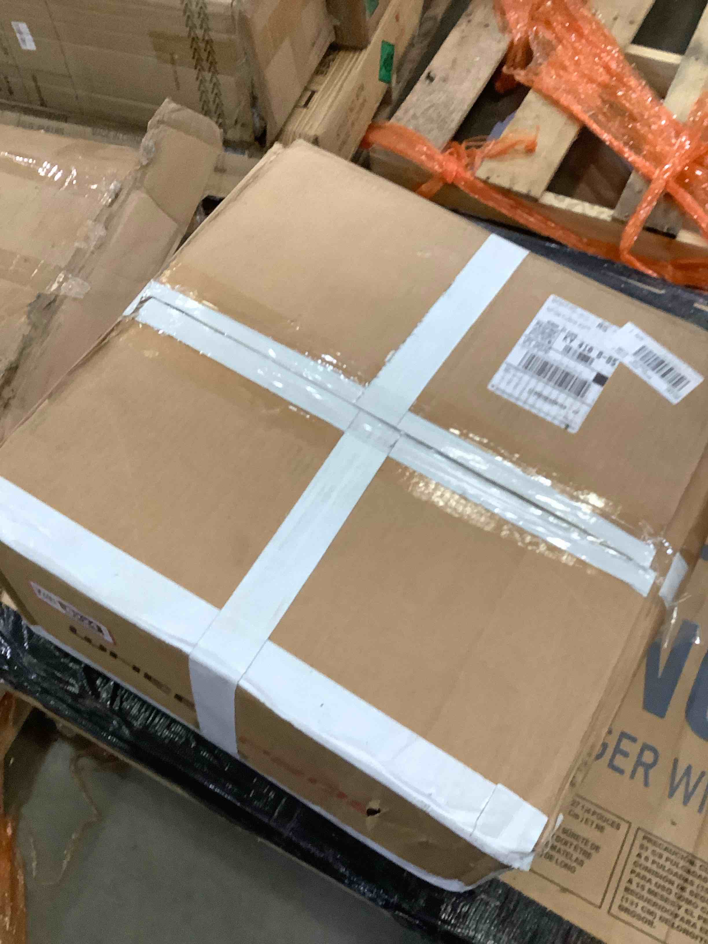 https://s3.amazonaws.com/lotting-images-prod/BargainHunt/BHL00138224_1717421584445.jpeg