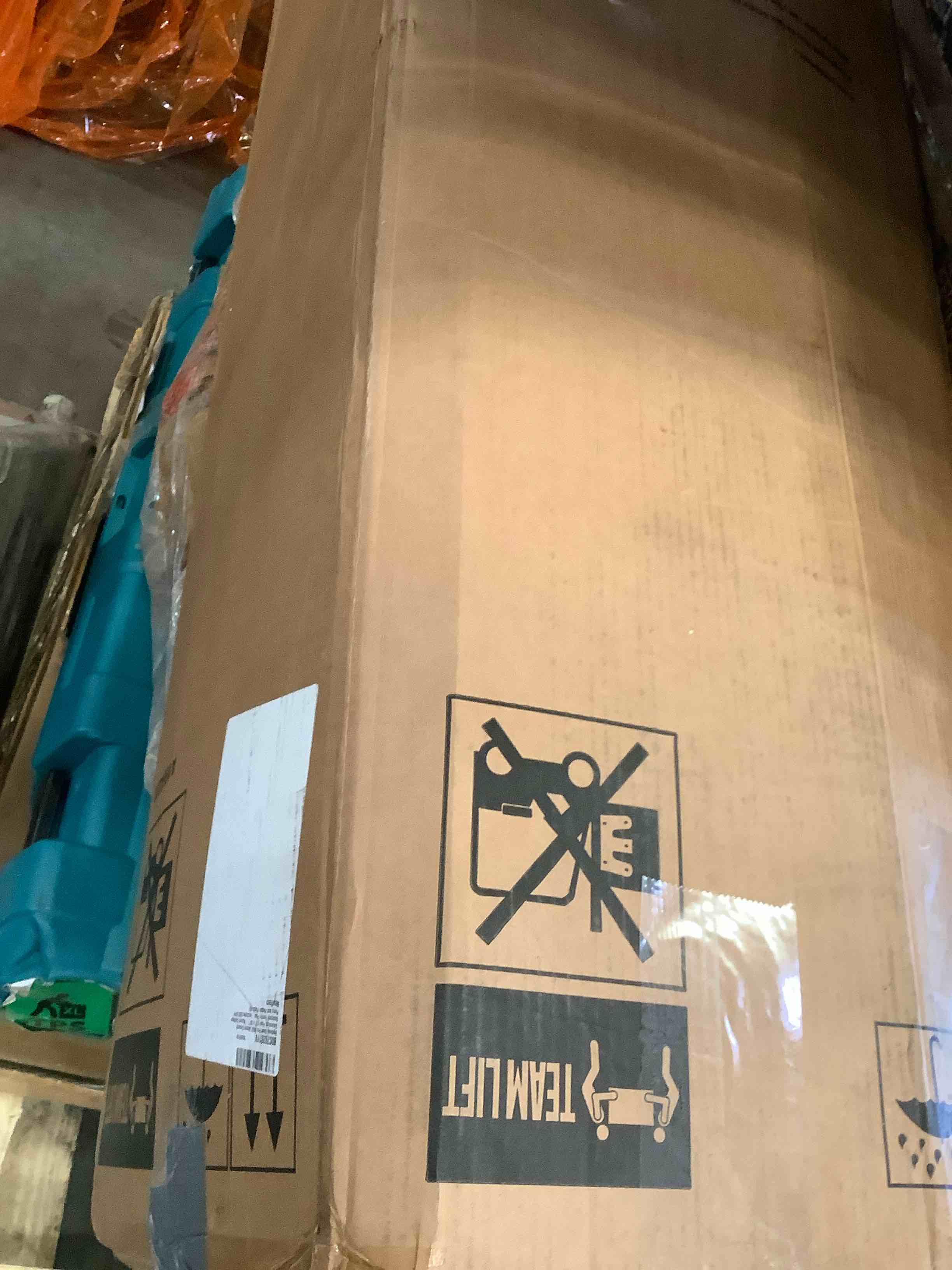 https://s3.amazonaws.com/lotting-images-prod/BargainHunt/BHL00138255_1717441663044.jpeg