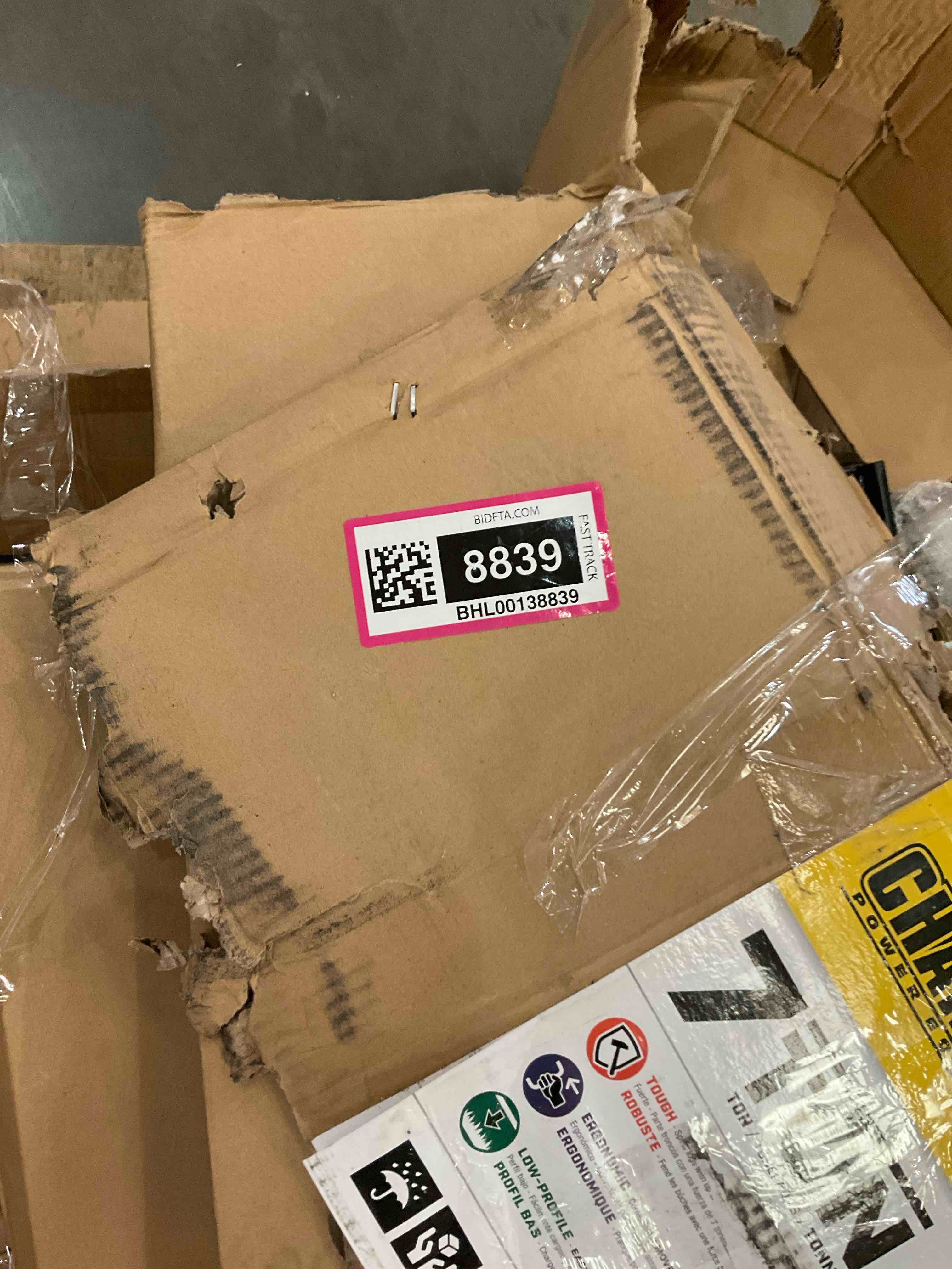 https://s3.amazonaws.com/lotting-images-prod/BargainHunt/BHL00138839_1721235105250.jpeg