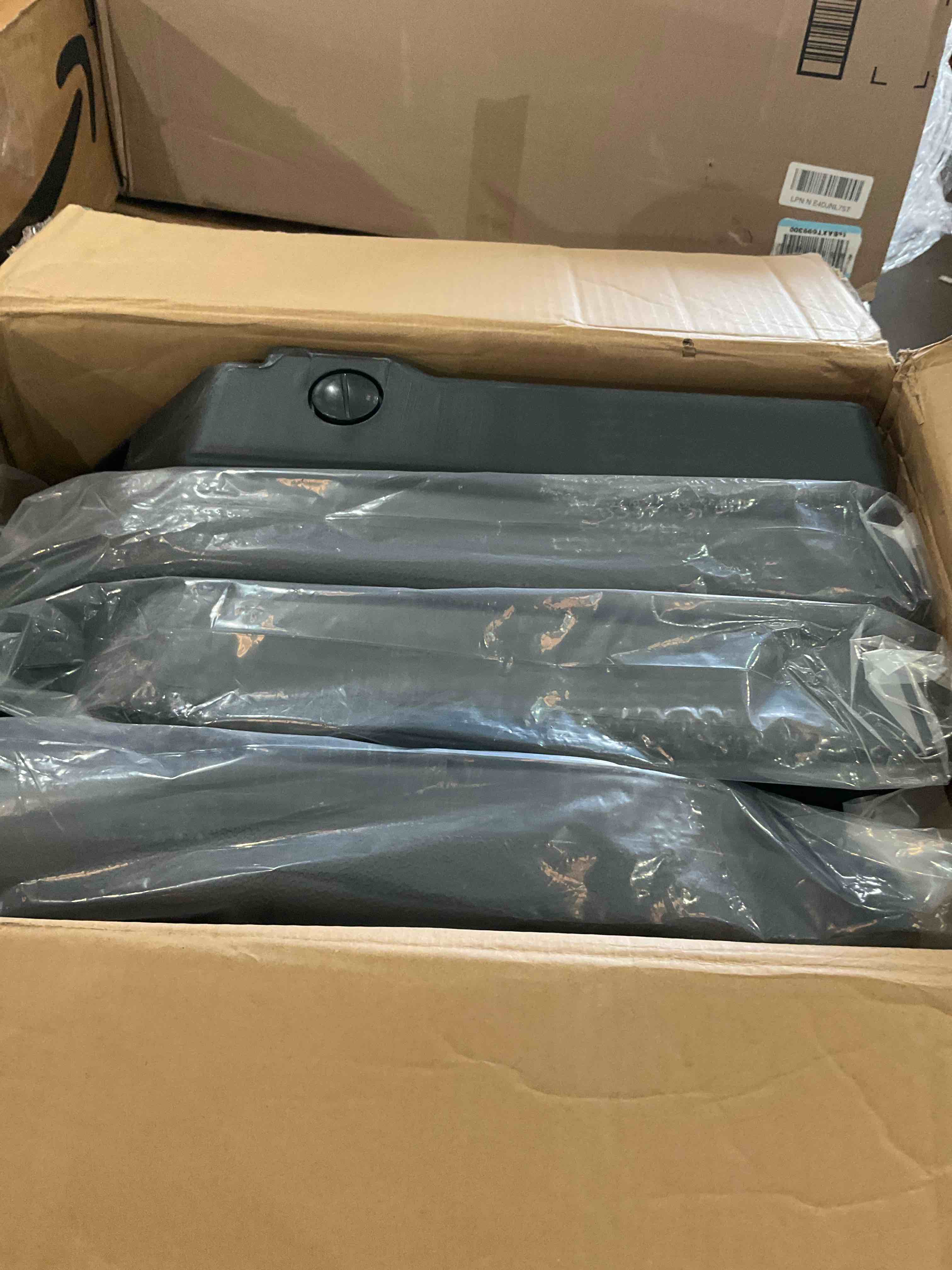 https://s3.amazonaws.com/lotting-images-prod/BargainHunt/BHL00139403_1723672982832.jpeg