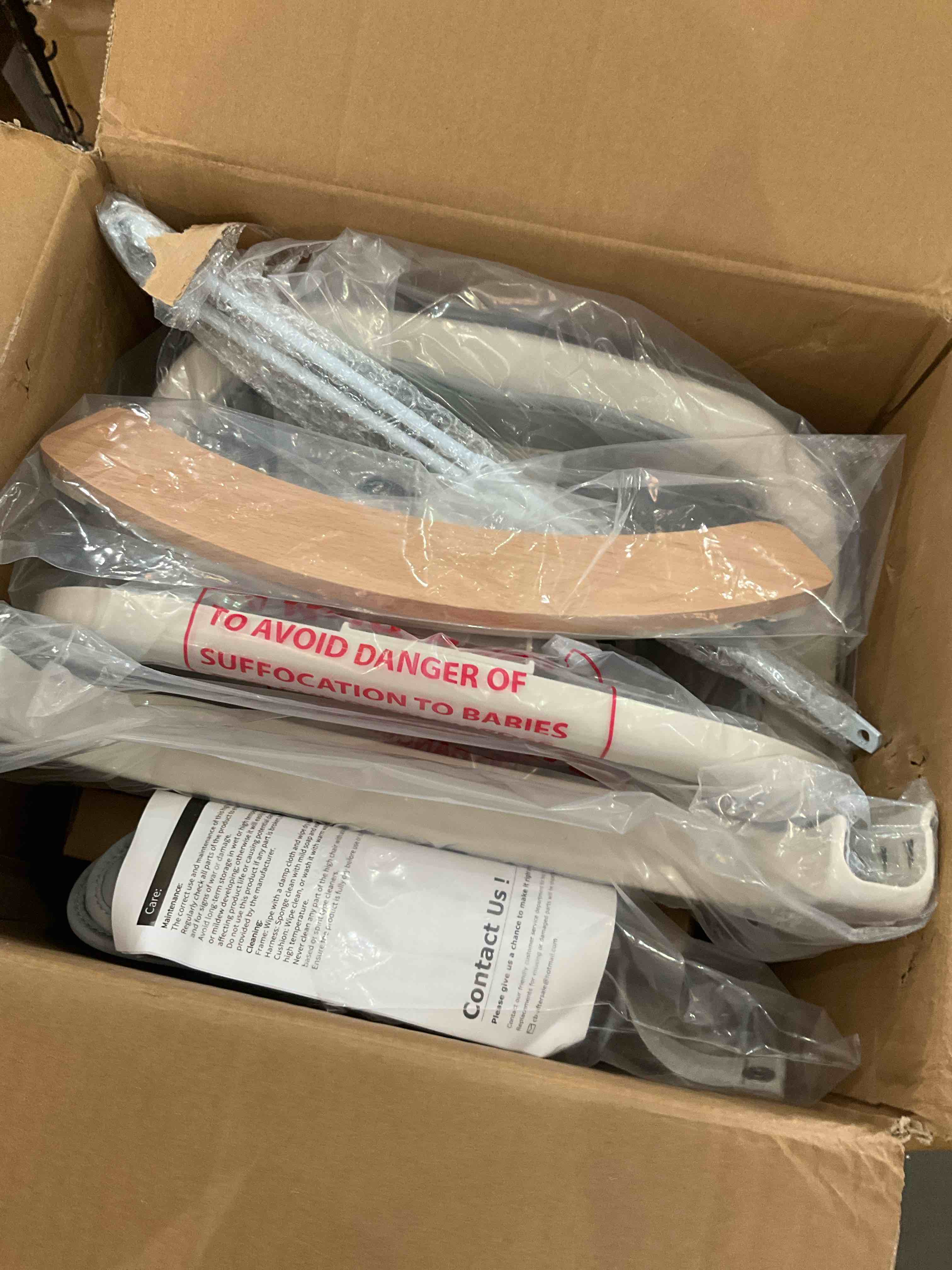 https://s3.amazonaws.com/lotting-images-prod/BargainHunt/BHL00139407_1723674471675.jpeg