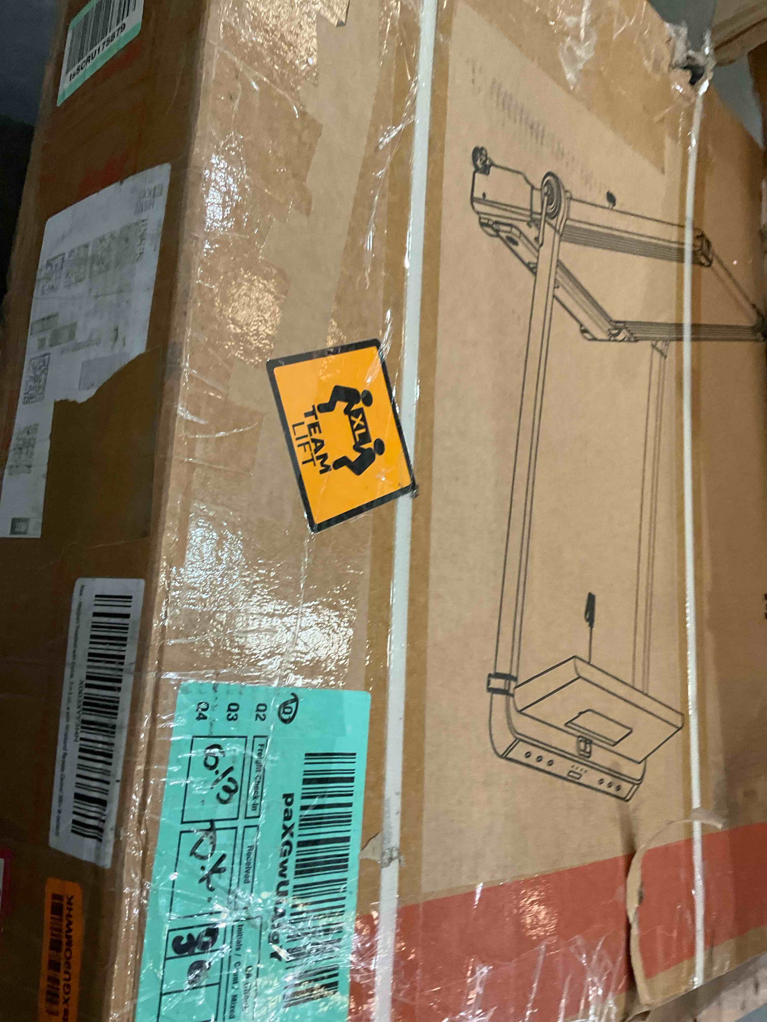 https://s3.amazonaws.com/lotting-images-prod/BargainHunt/BHL00139883_1722348367289.jpeg