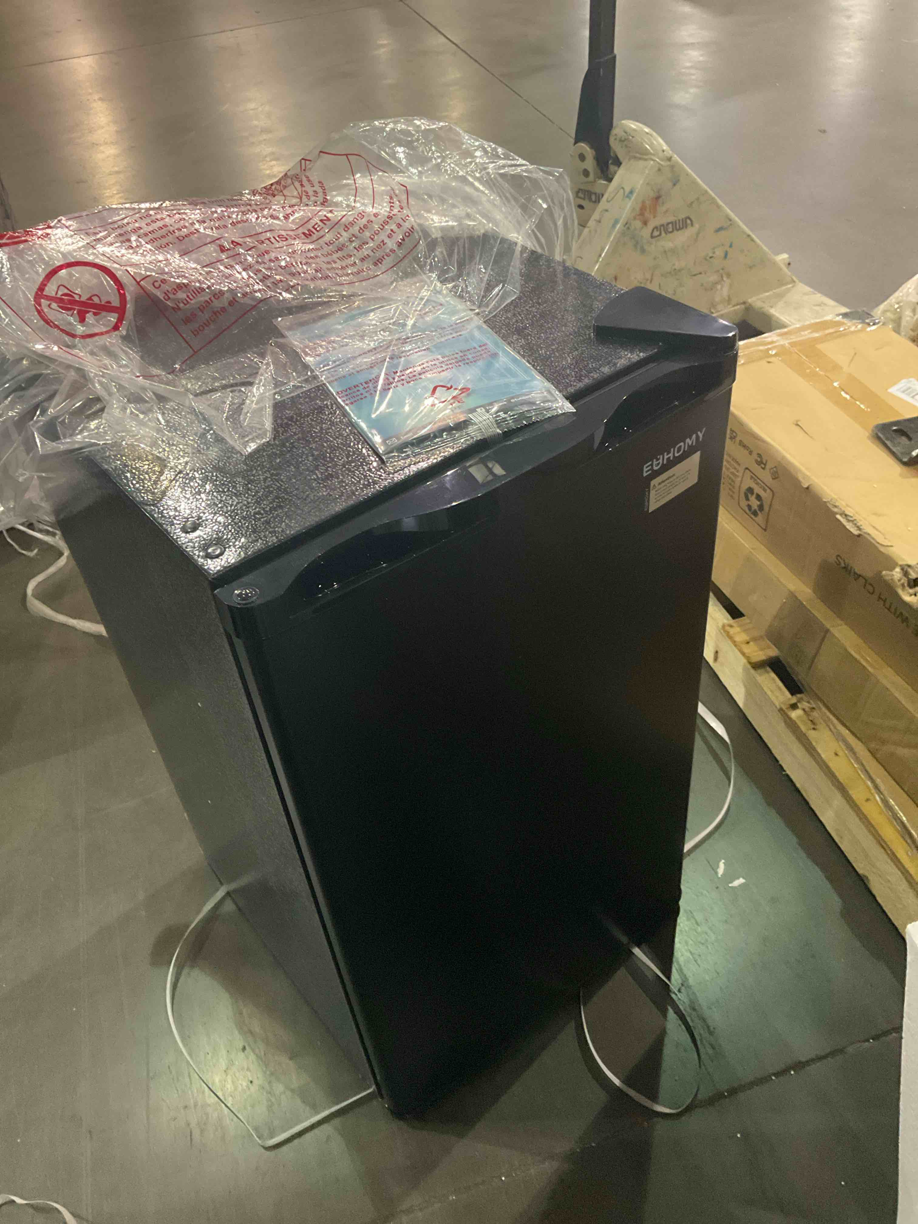 https://s3.amazonaws.com/lotting-images-prod/BargainHunt/BHL00140000_1723029794082.jpeg