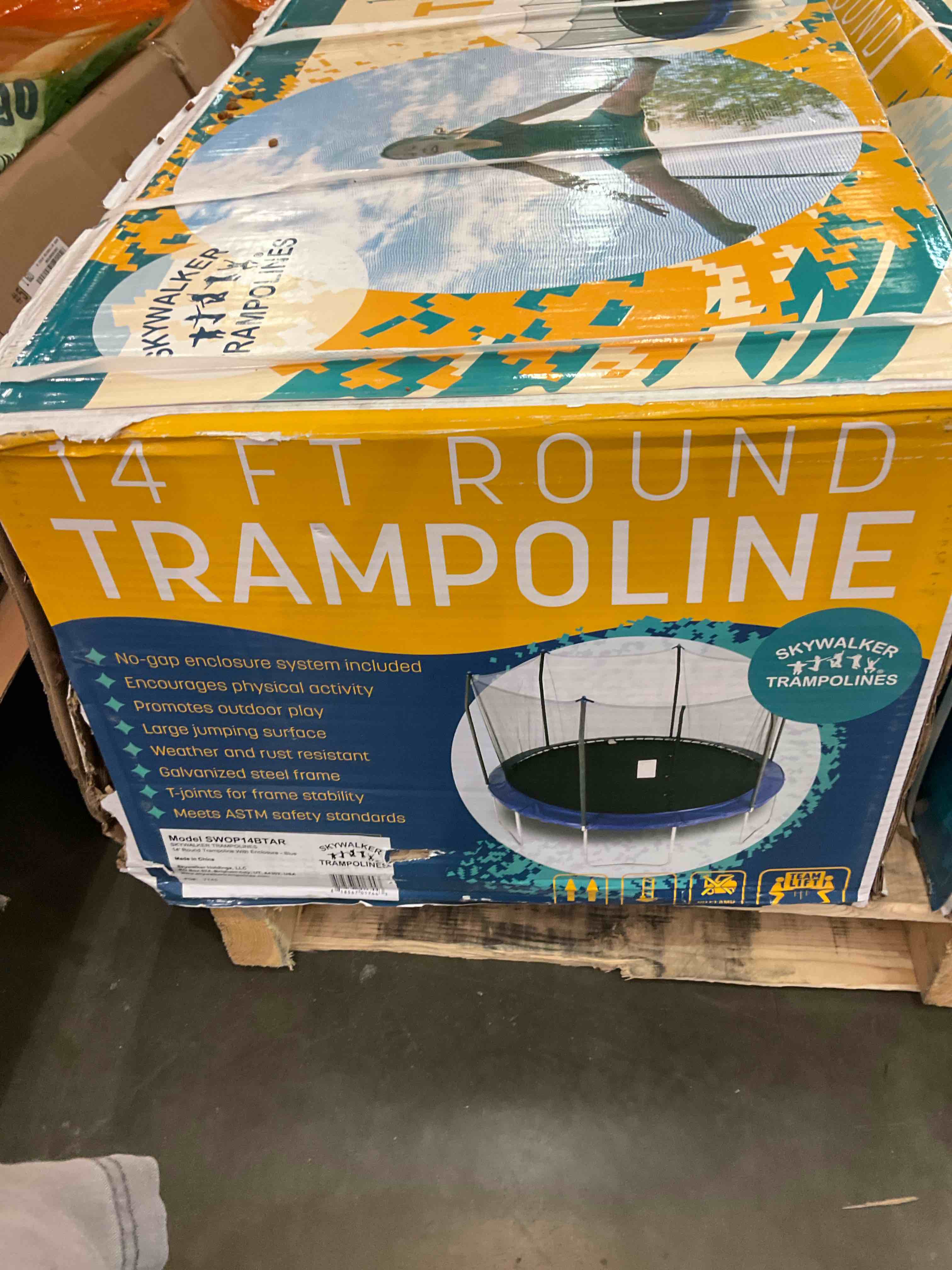 https://s3.amazonaws.com/lotting-images-prod/BargainHunt/BHL00140006_1716490249830.jpeg
