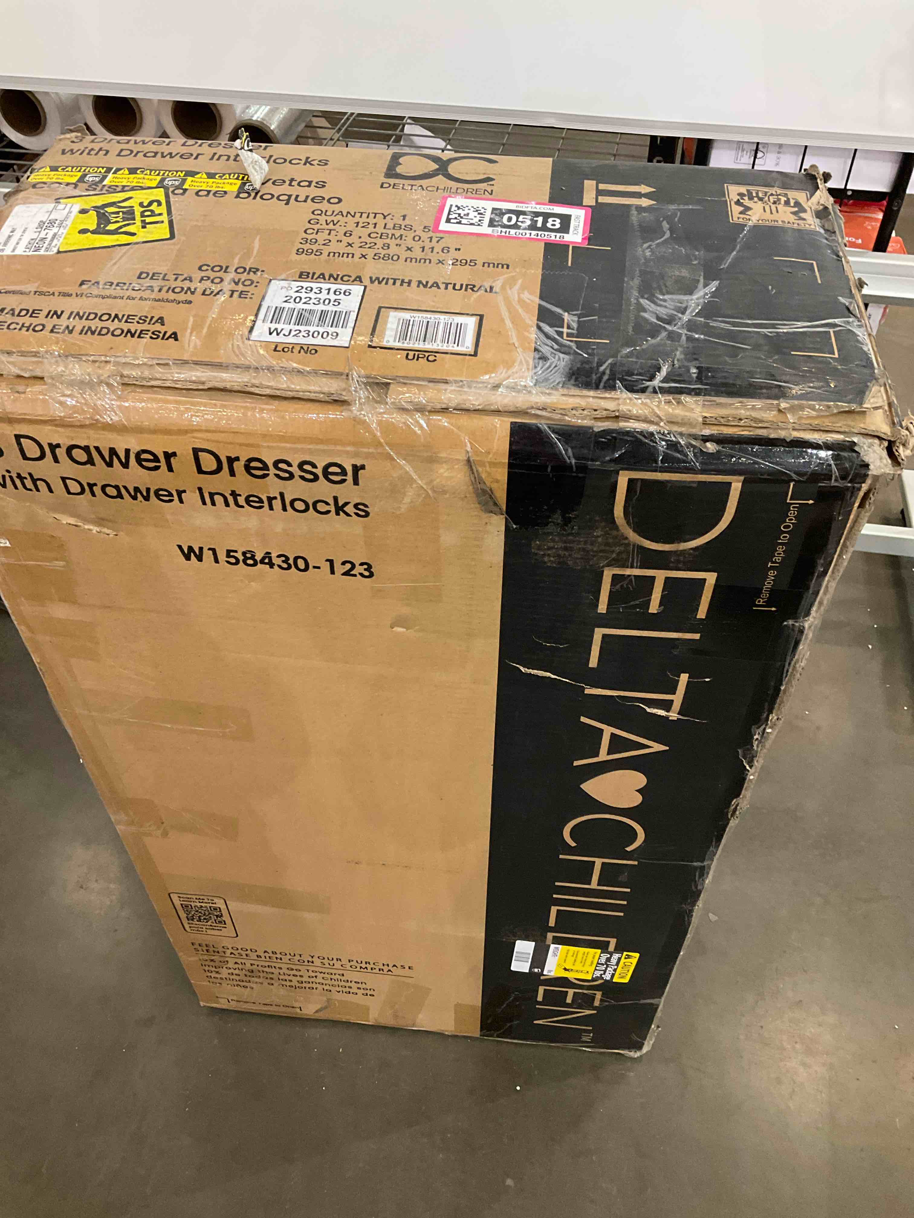 https://s3.amazonaws.com/lotting-images-prod/BargainHunt/BHL00140518_1709567725284.jpeg
