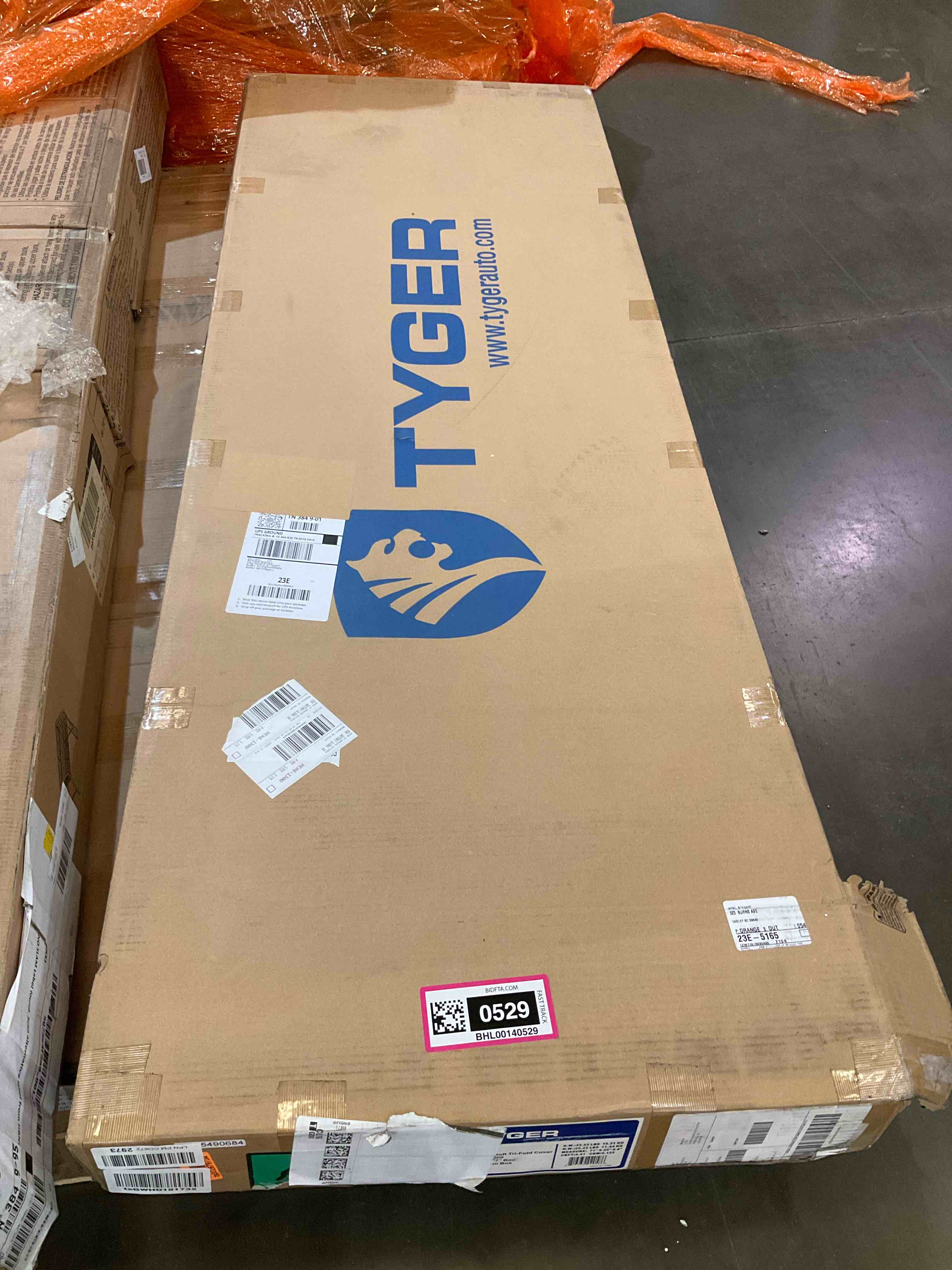 https://s3.amazonaws.com/lotting-images-prod/BargainHunt/BHL00140529_1709569399868.jpeg