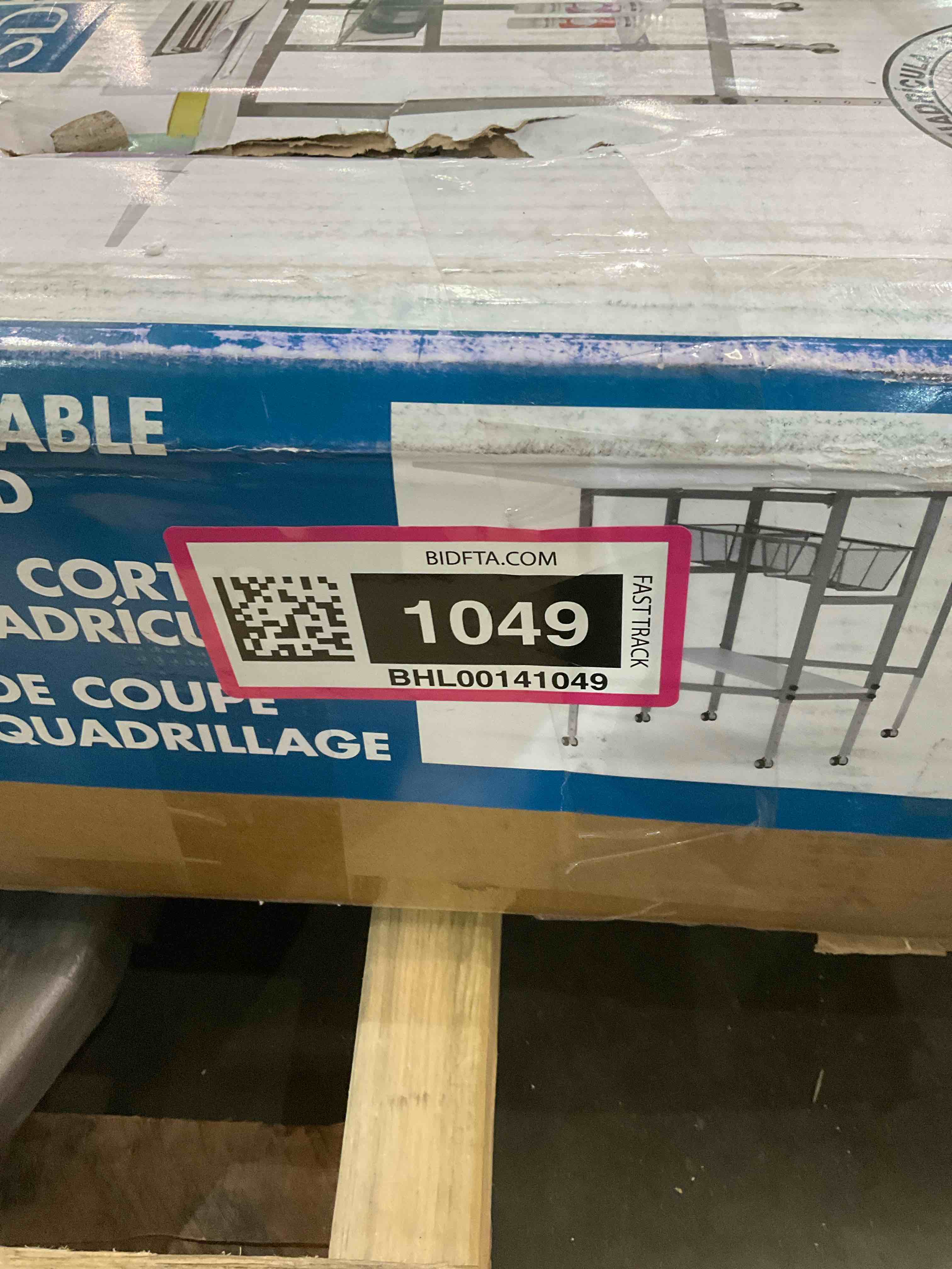 https://s3.amazonaws.com/lotting-images-prod/BargainHunt/BHL00141049_1711376288260.jpeg