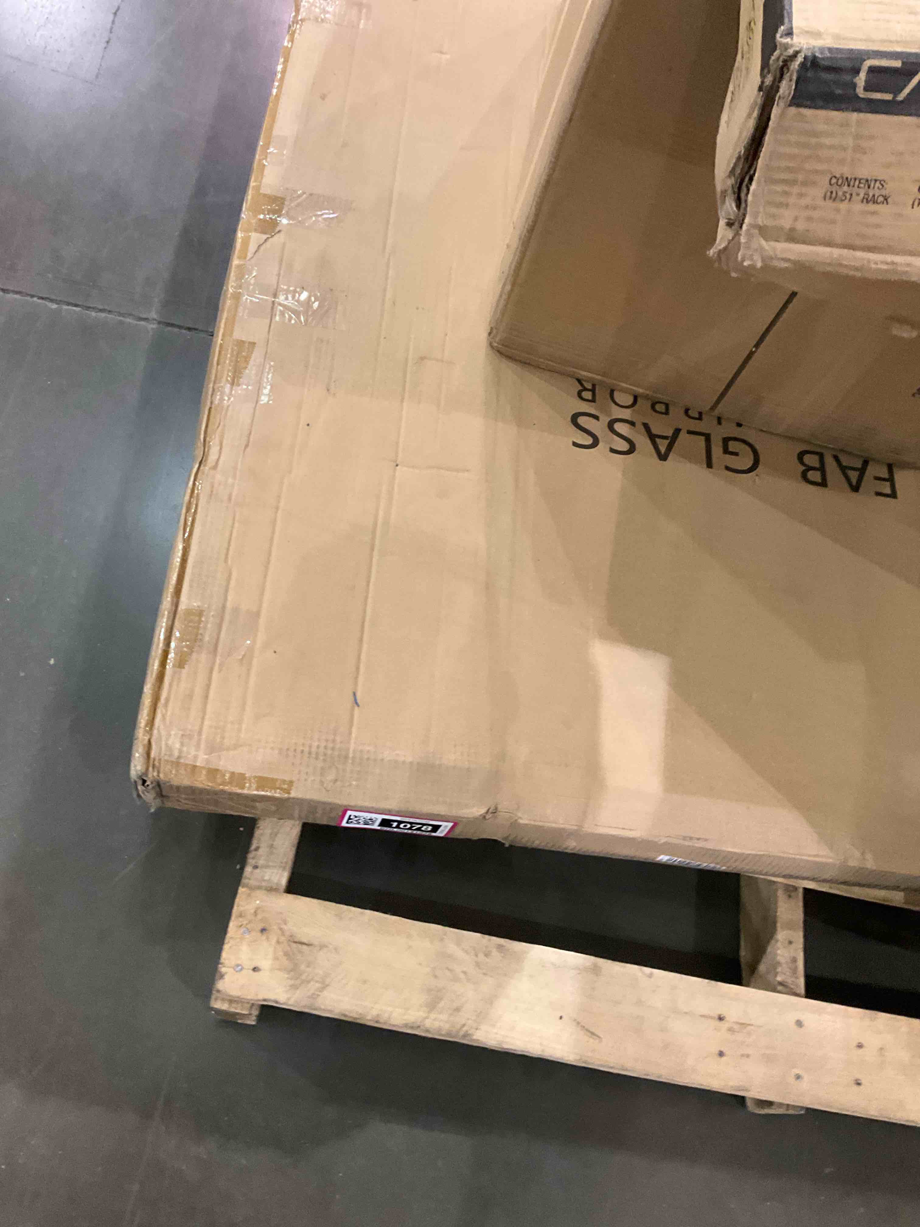 https://s3.amazonaws.com/lotting-images-prod/BargainHunt/BHL00141078_1711465900569.jpeg
