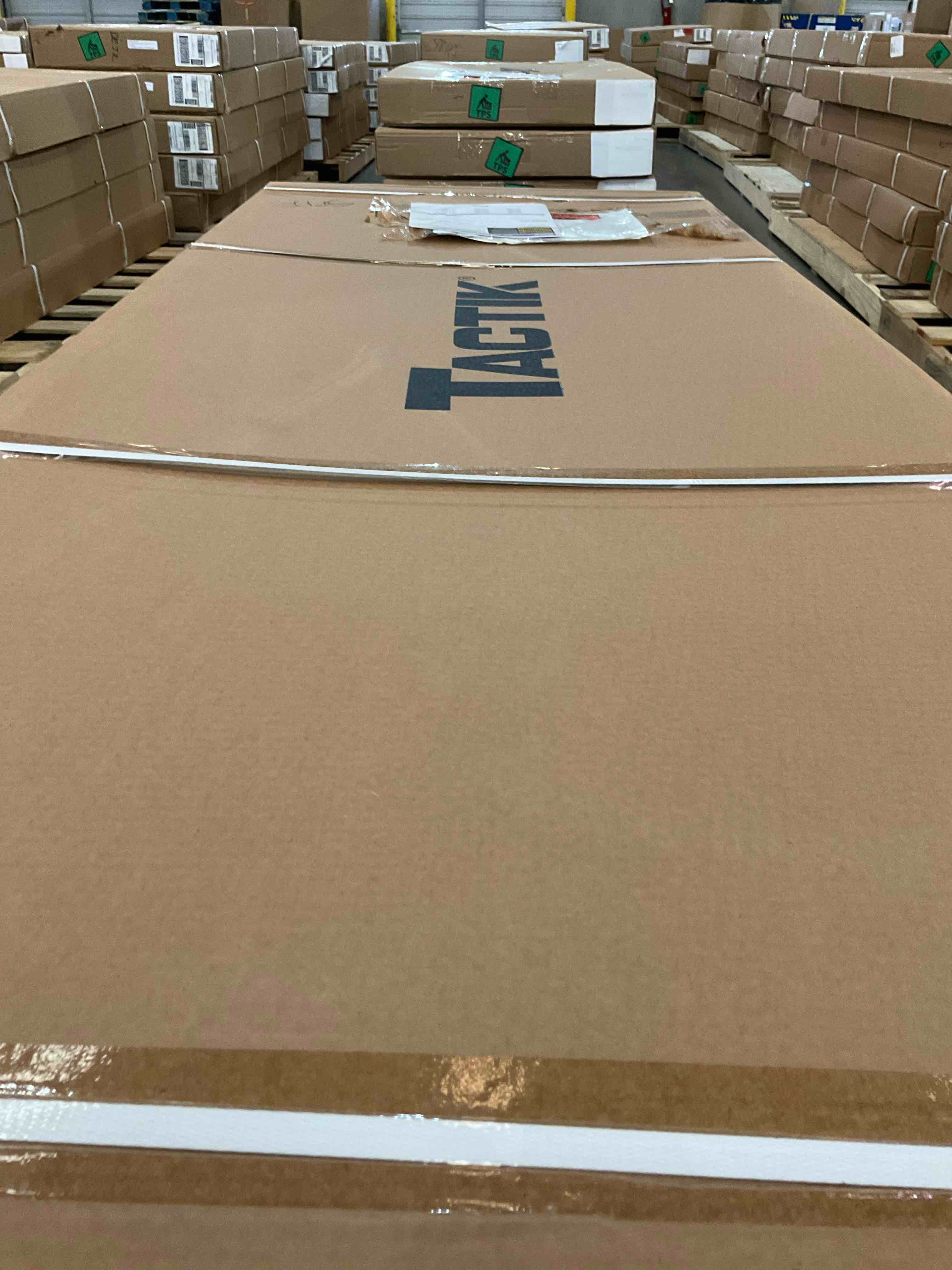 https://s3.amazonaws.com/lotting-images-prod/BargainHunt/BHL00141164_1712152901768.jpeg