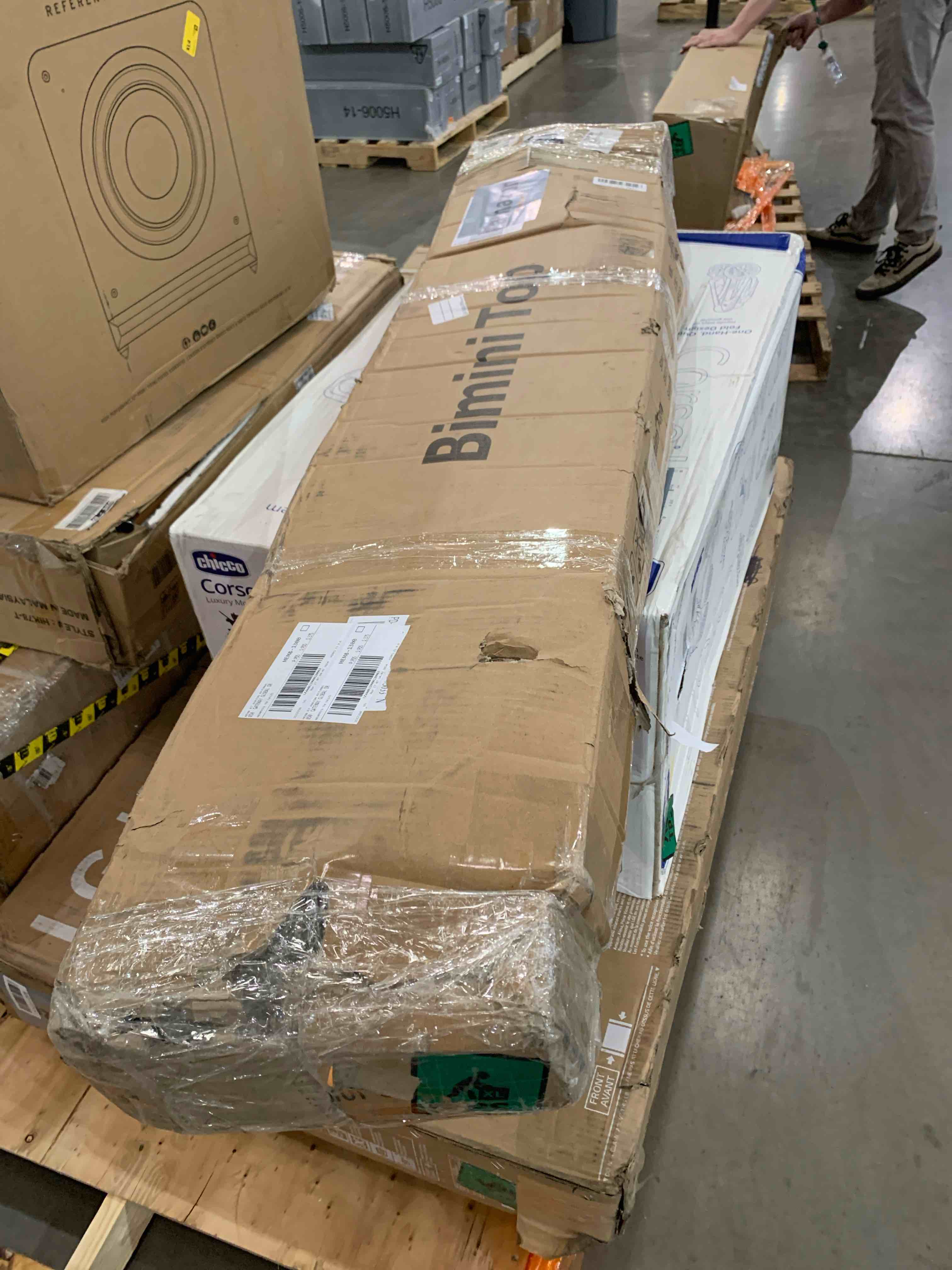 https://s3.amazonaws.com/lotting-images-prod/BargainHunt/BHL00141251_1712249231375.jpeg