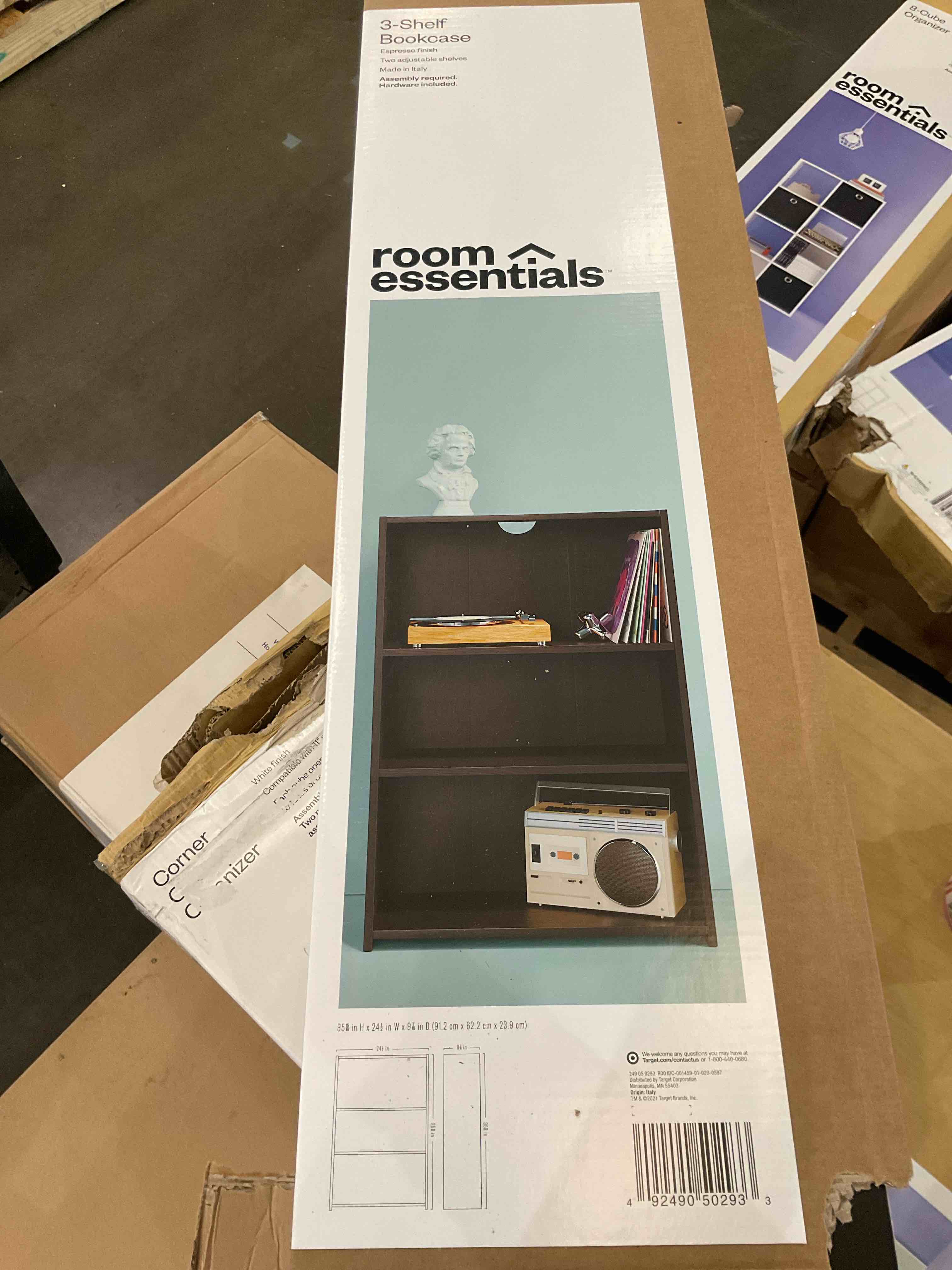 https://s3.amazonaws.com/lotting-images-prod/BargainHunt/BHL00141495_1713792581433.jpeg