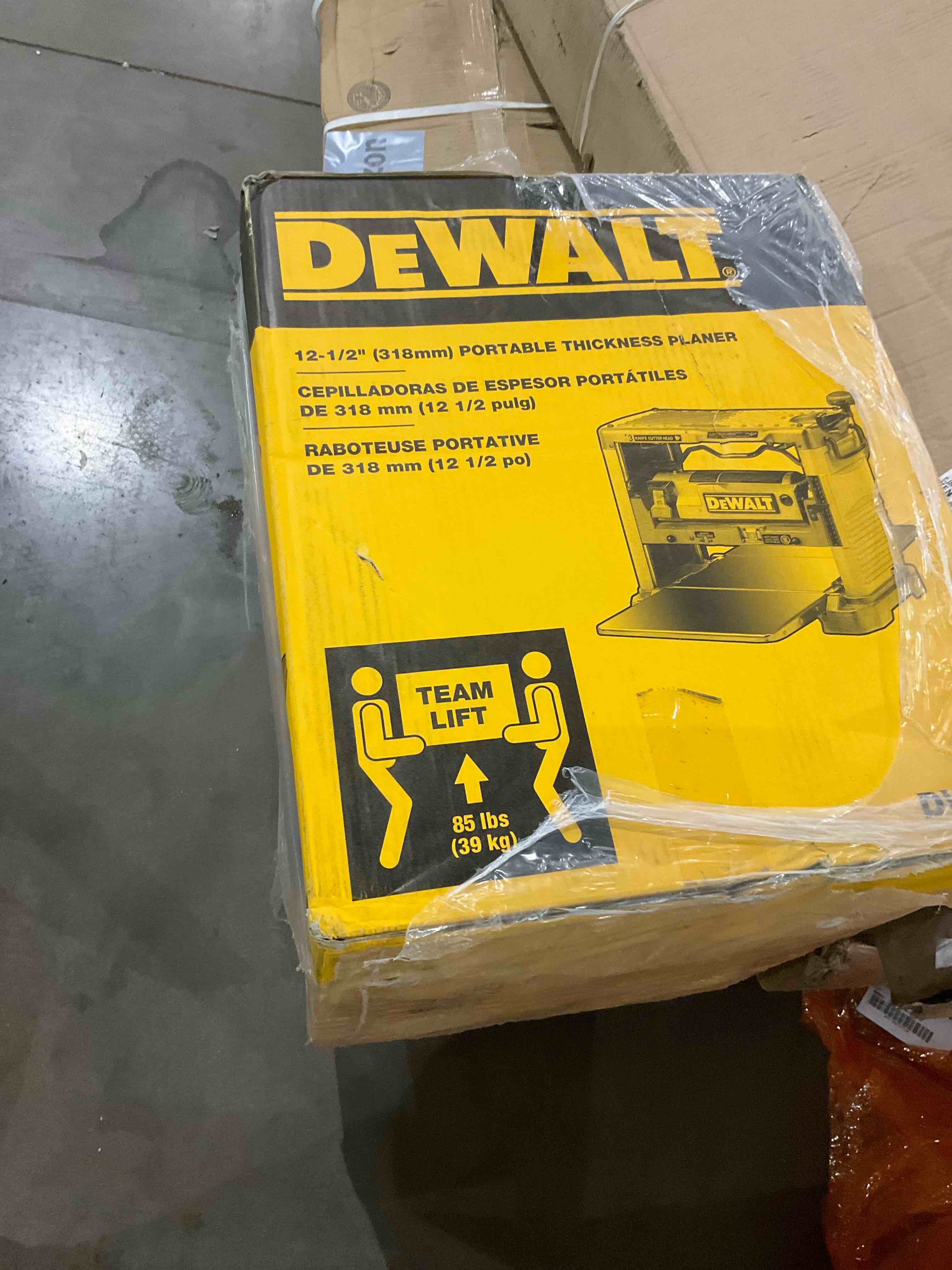 DEWALT Portable thickness planner 12 1/2" (318mm)