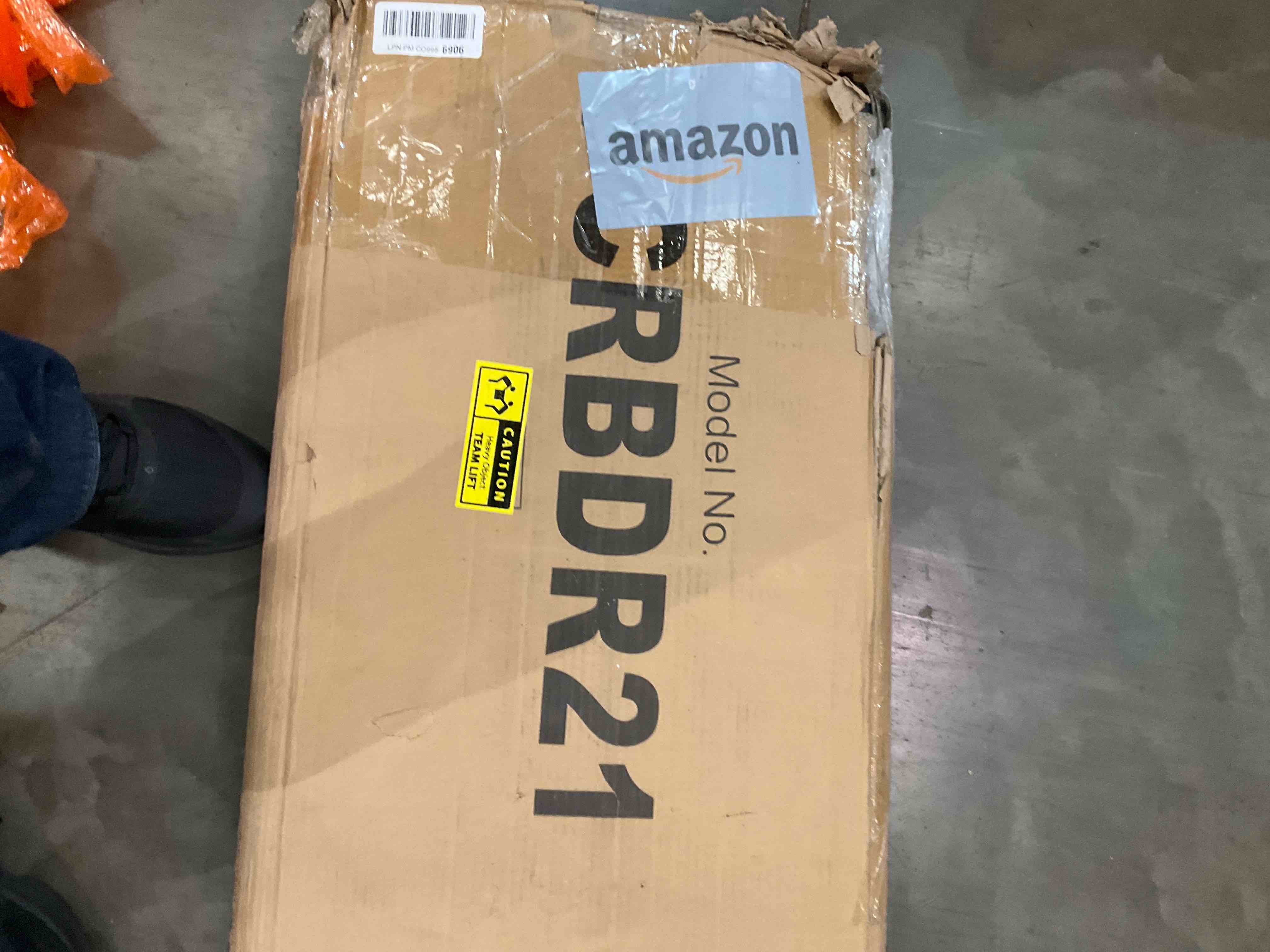 https://s3.amazonaws.com/lotting-images-prod/BargainHunt/BHL00143789_1711982067928.jpeg