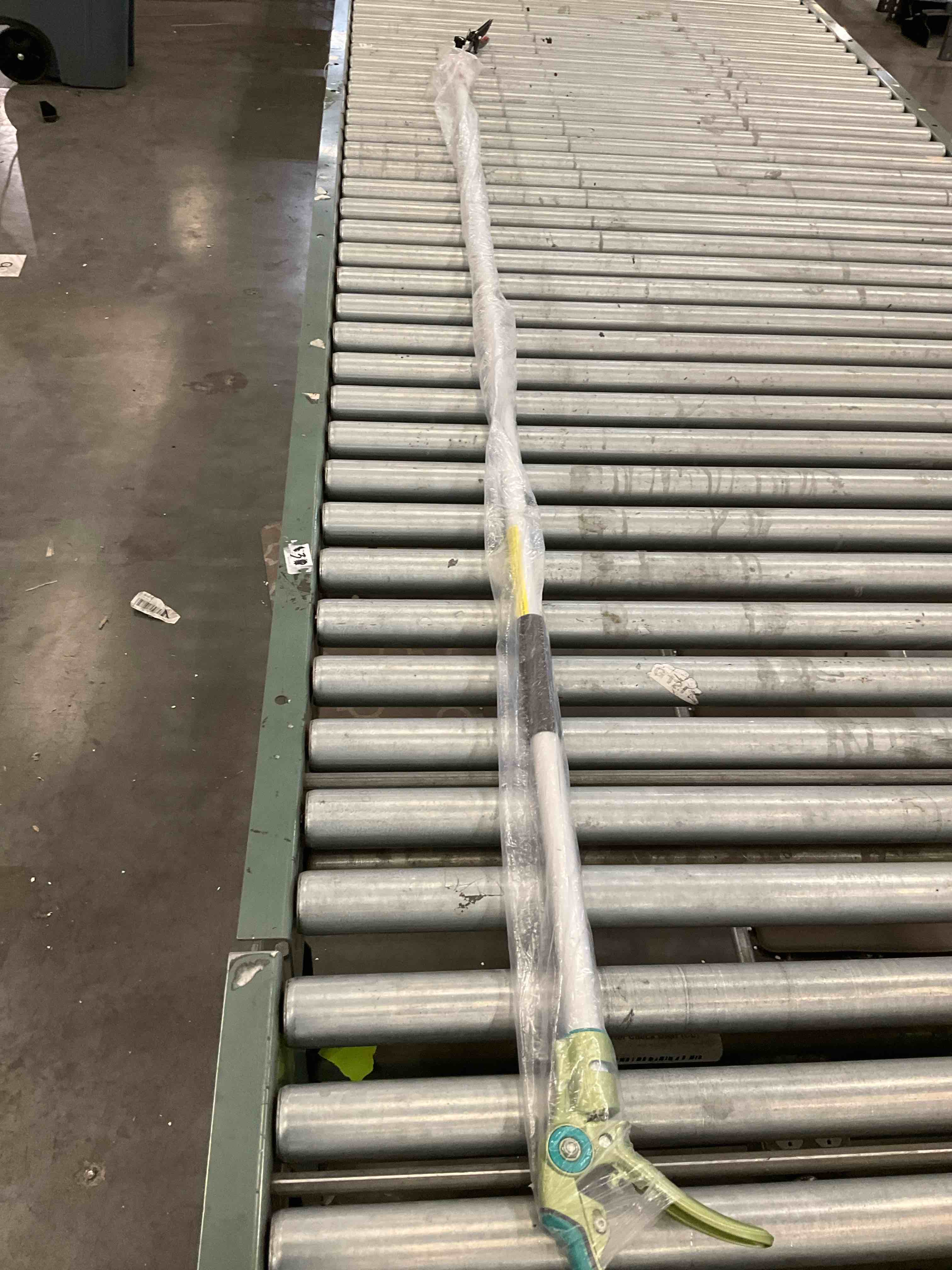 https://s3.amazonaws.com/lotting-images-prod/BargainHunt/BHL00143896_1713292683894.jpeg