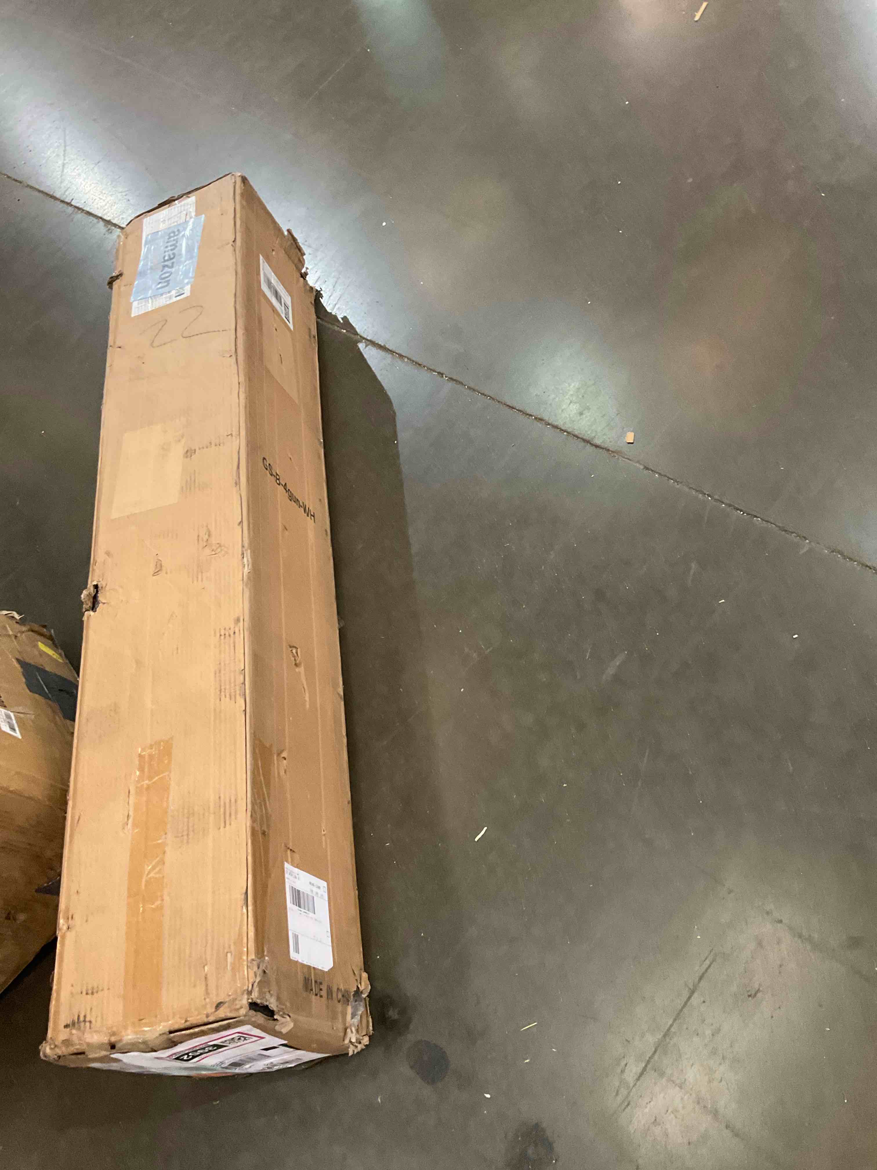 https://s3.amazonaws.com/lotting-images-prod/BargainHunt/BHL00143952_1713376043028.jpeg
