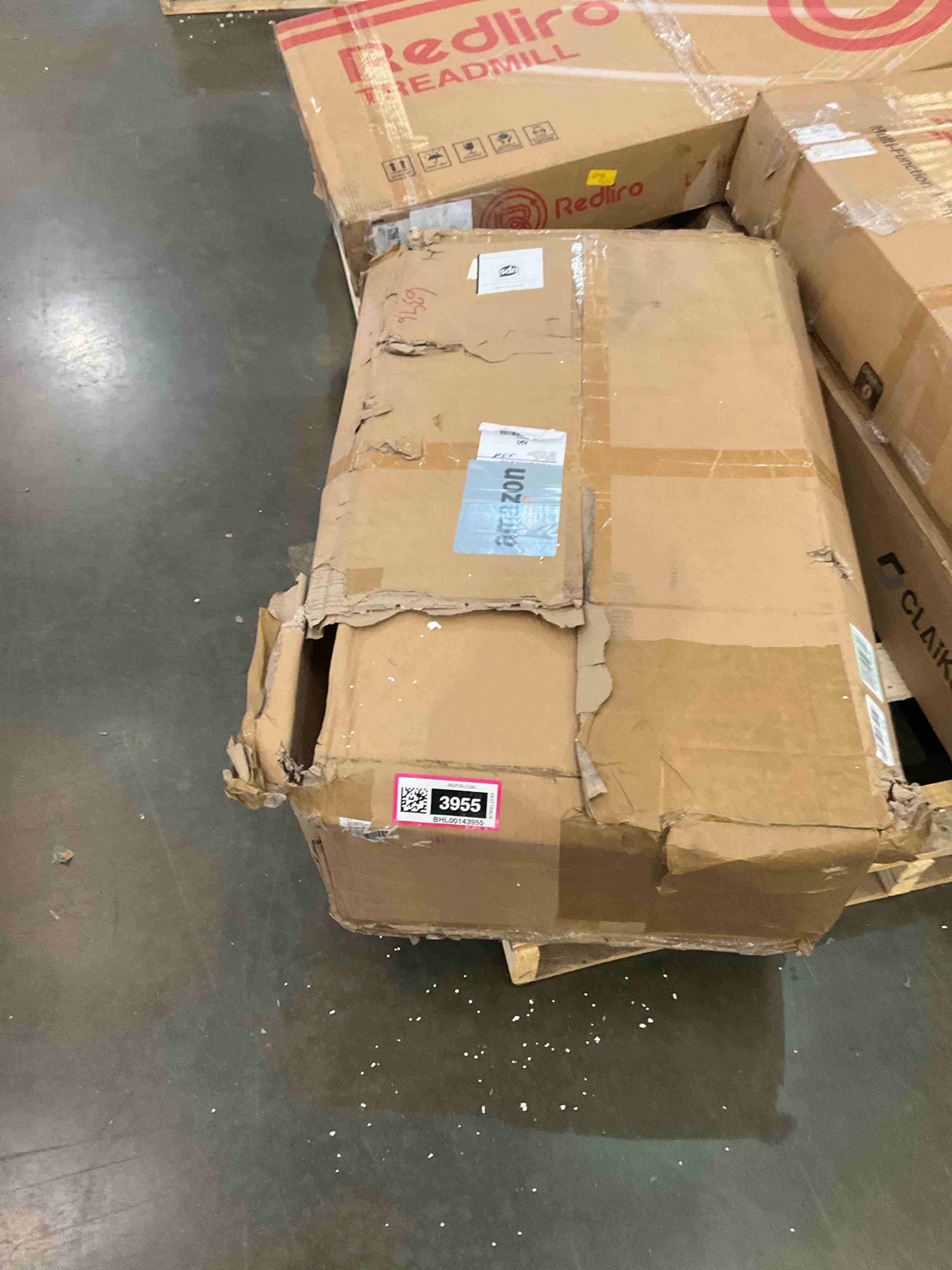 https://s3.amazonaws.com/lotting-images-prod/BargainHunt/BHL00143955_1713378254578.jpeg