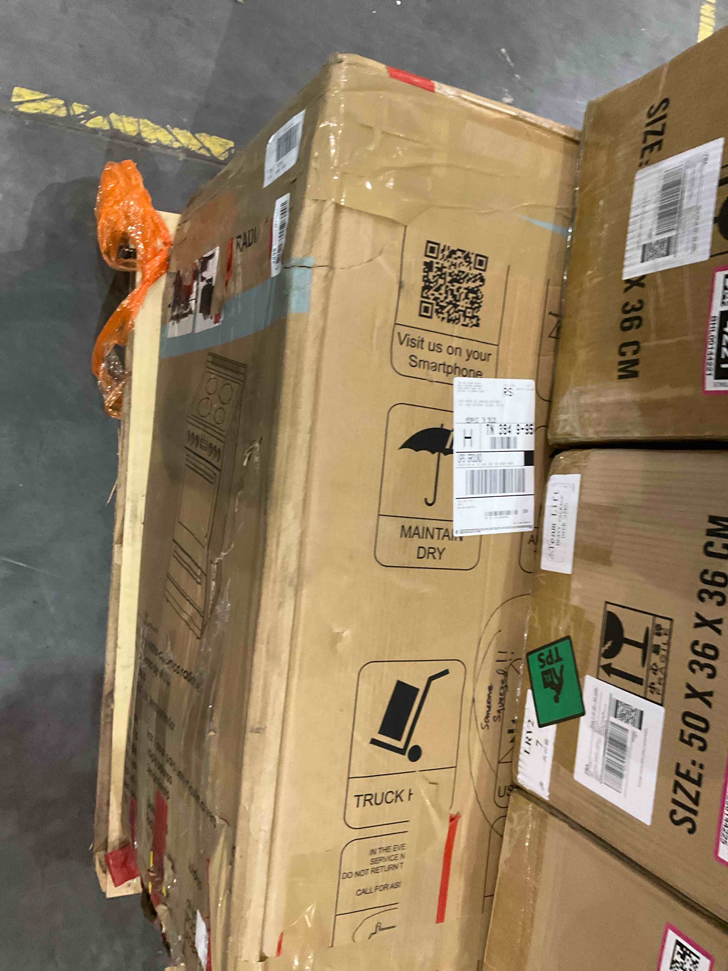 https://s3.amazonaws.com/lotting-images-prod/BargainHunt/BHL00144545_1717673897885.jpeg