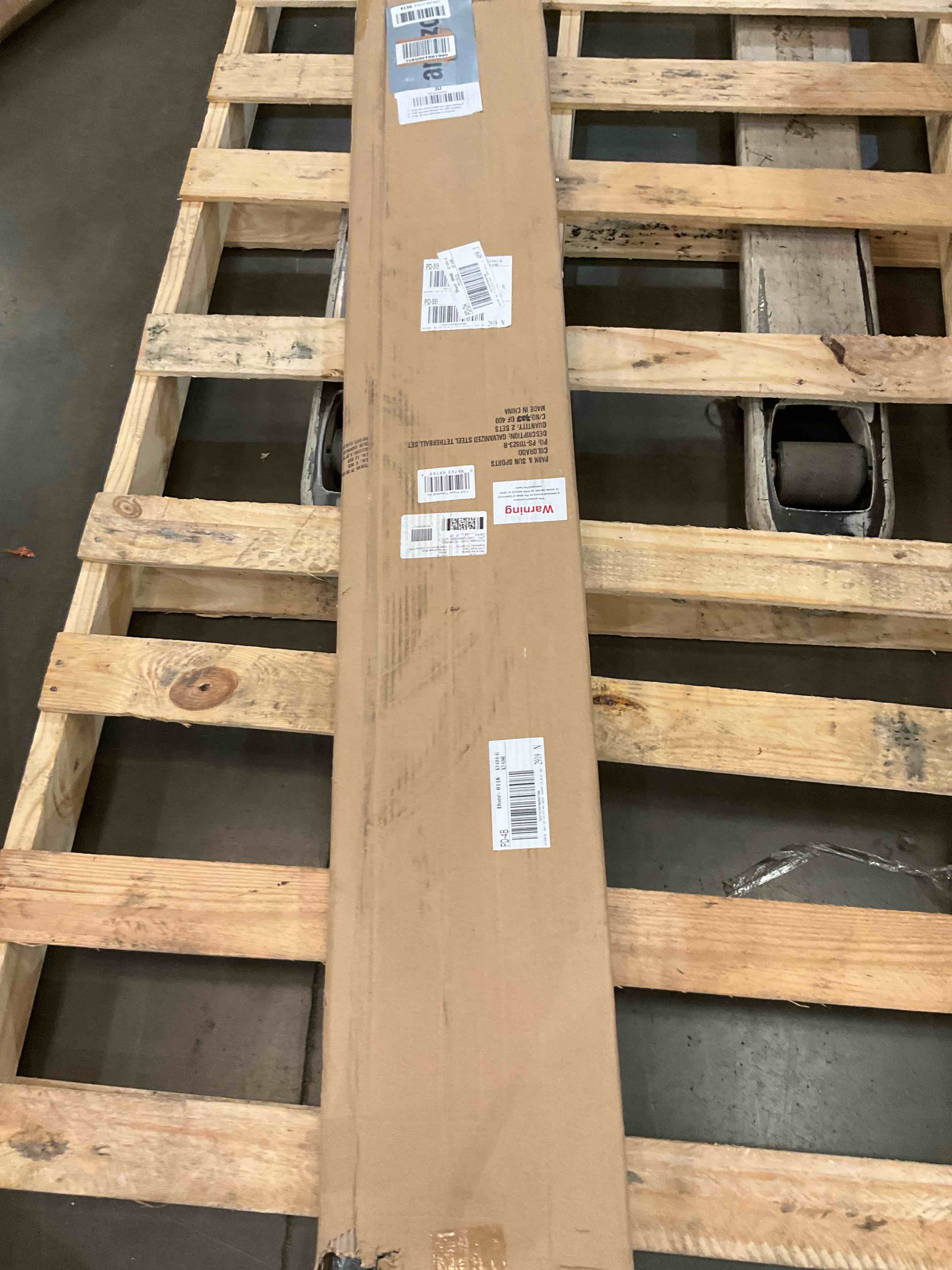 https://s3.amazonaws.com/lotting-images-prod/BargainHunt/BHL00144735_1716994453191.jpeg