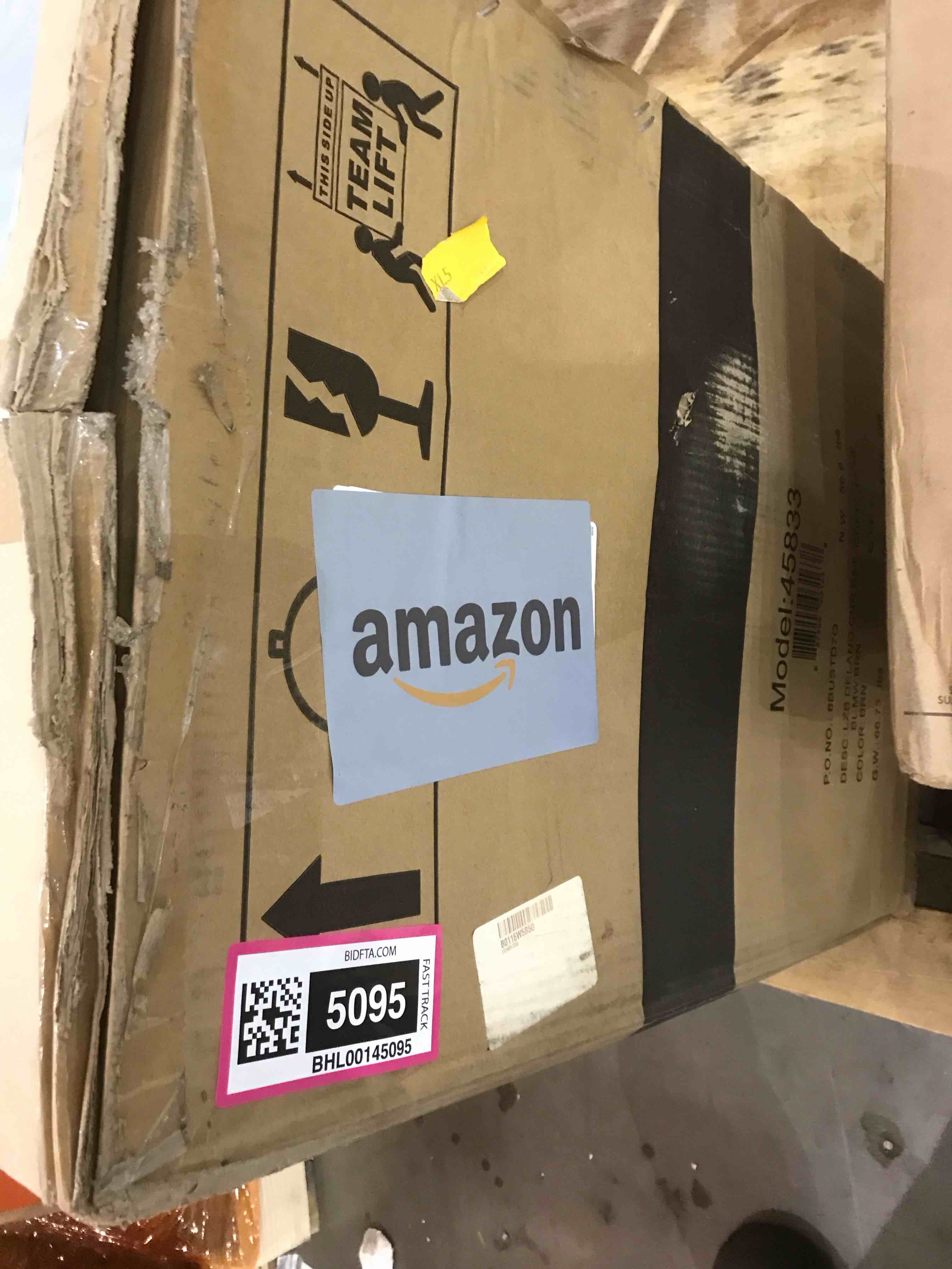 https://s3.amazonaws.com/lotting-images-prod/BargainHunt/BHL00145095_1708612018624.jpeg