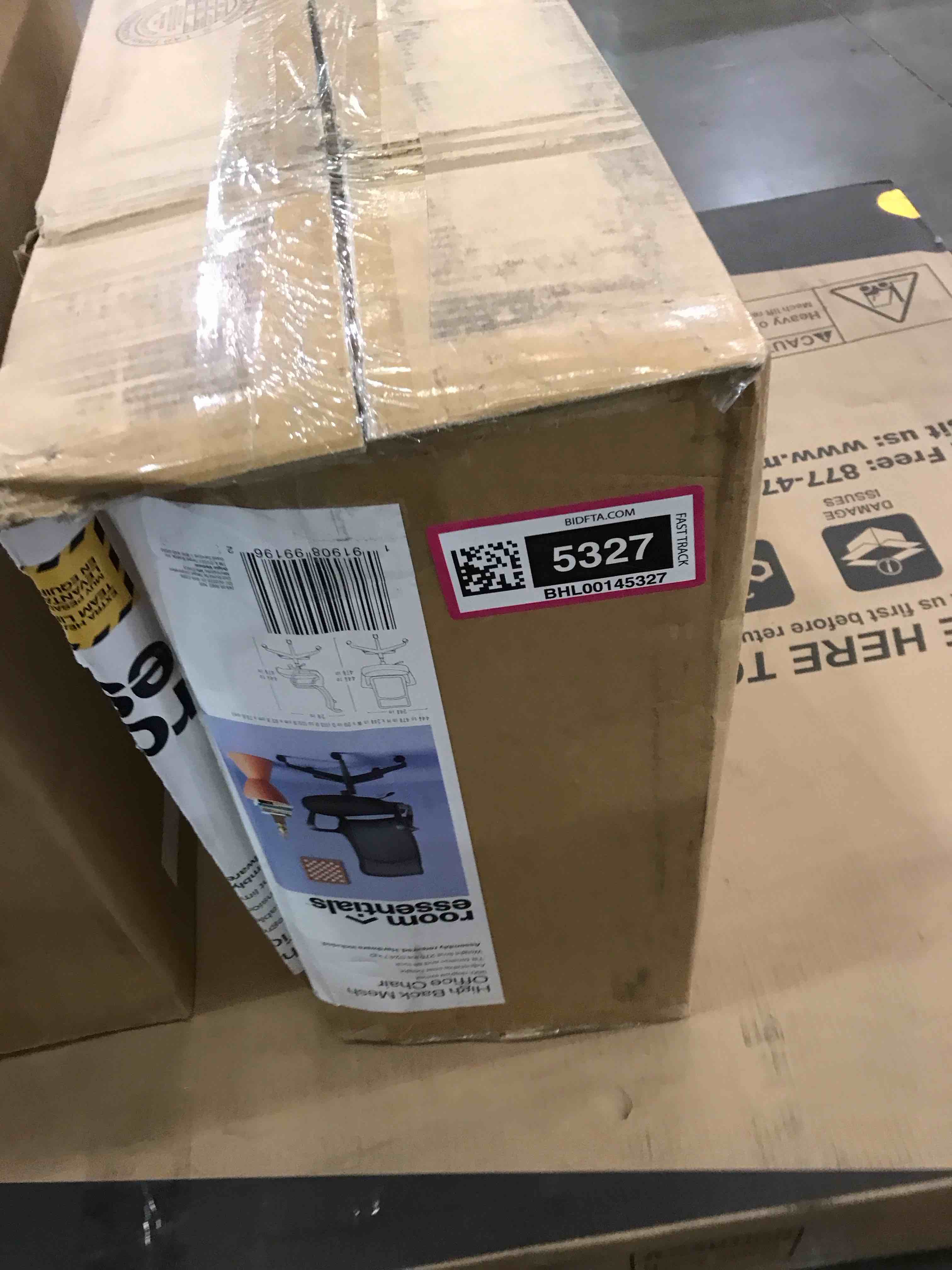 https://s3.amazonaws.com/lotting-images-prod/BargainHunt/BHL00145327_1709141325972.jpeg