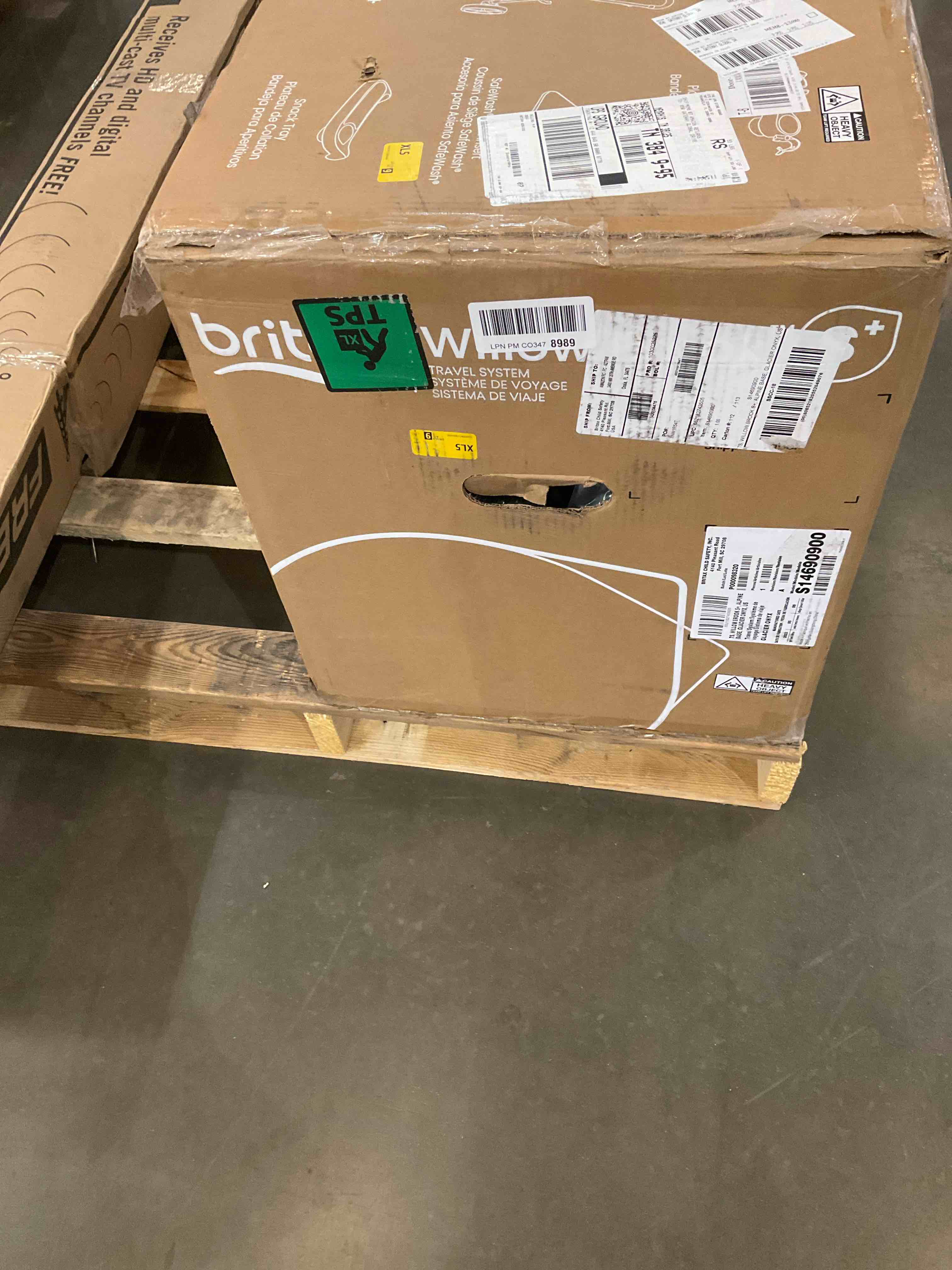 https://s3.amazonaws.com/lotting-images-prod/BargainHunt/BHL00145474_1709567391267.jpeg