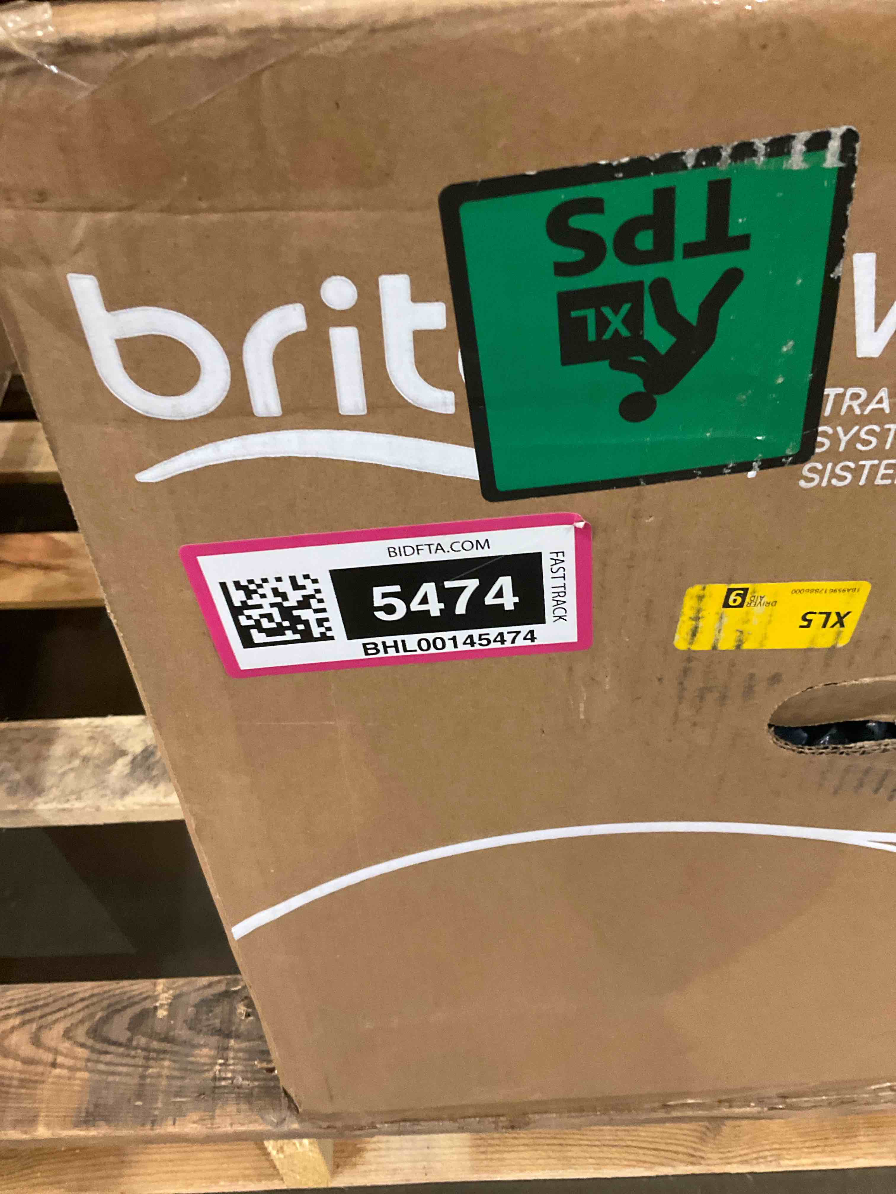 https://s3.amazonaws.com/lotting-images-prod/BargainHunt/BHL00145474_1709567410532.jpeg