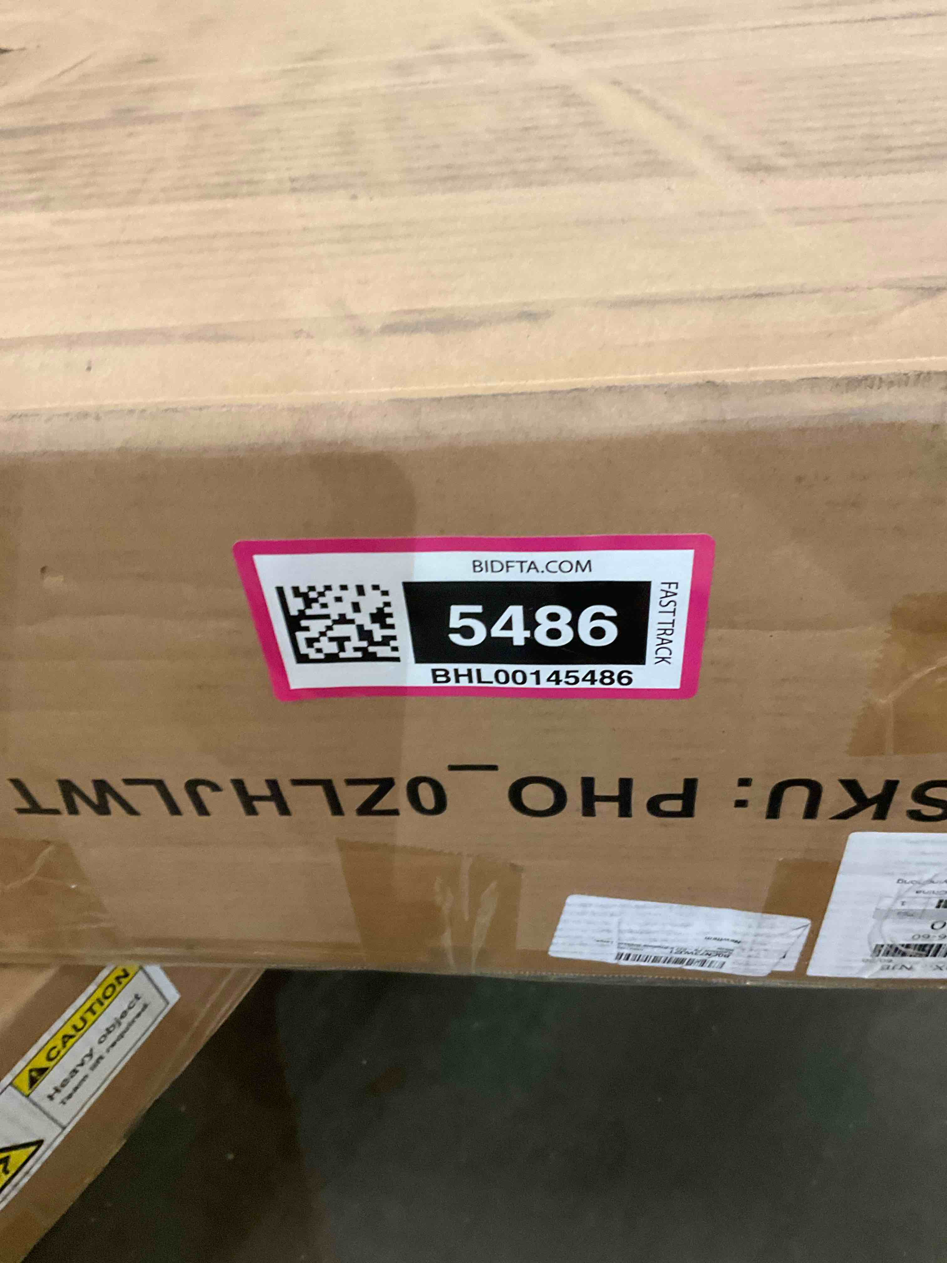 https://s3.amazonaws.com/lotting-images-prod/BargainHunt/BHL00145486_1709575634097.jpeg