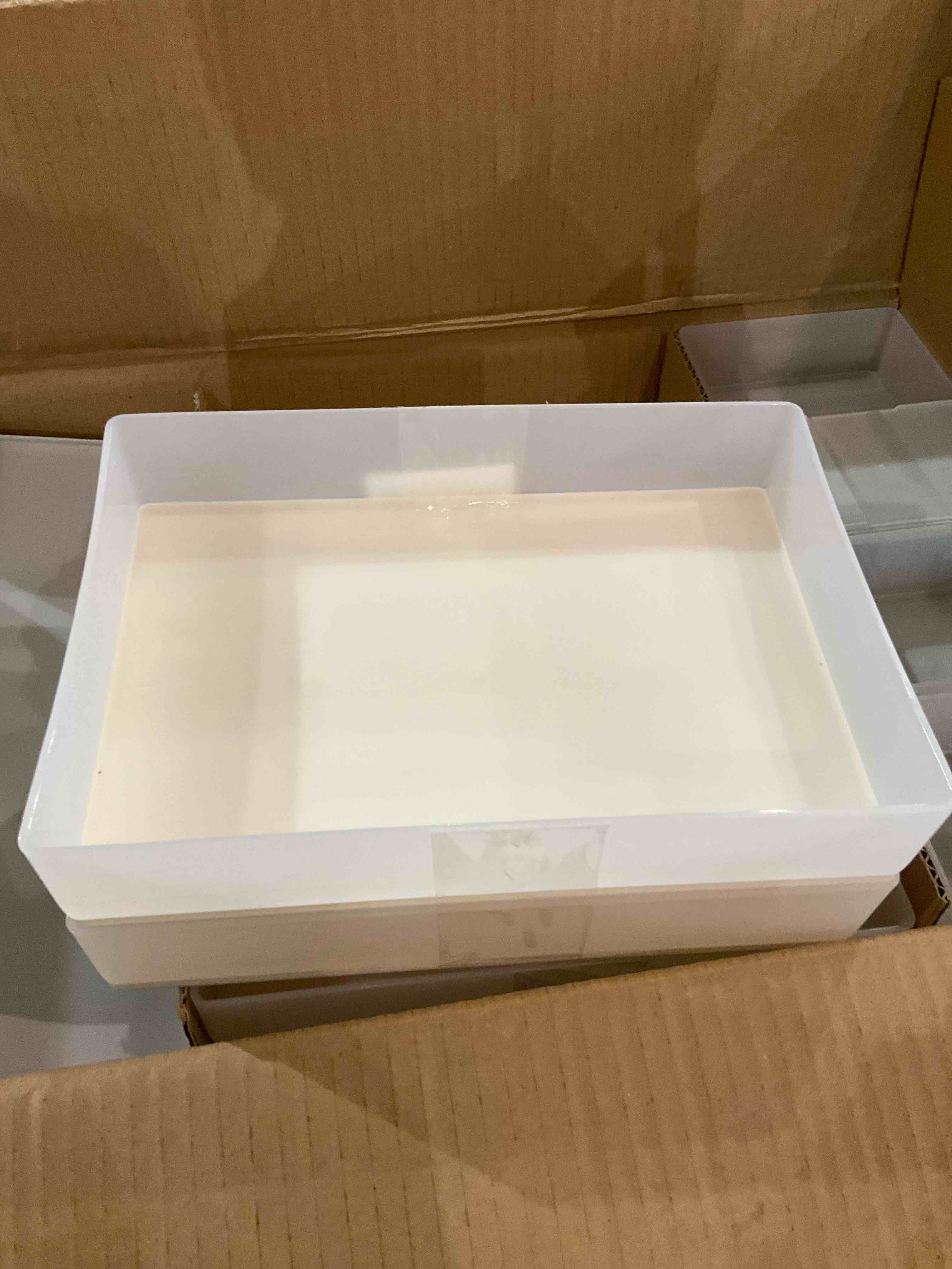 https://s3.amazonaws.com/lotting-images-prod/BargainHunt/BHL00146178_1715776851089.jpeg