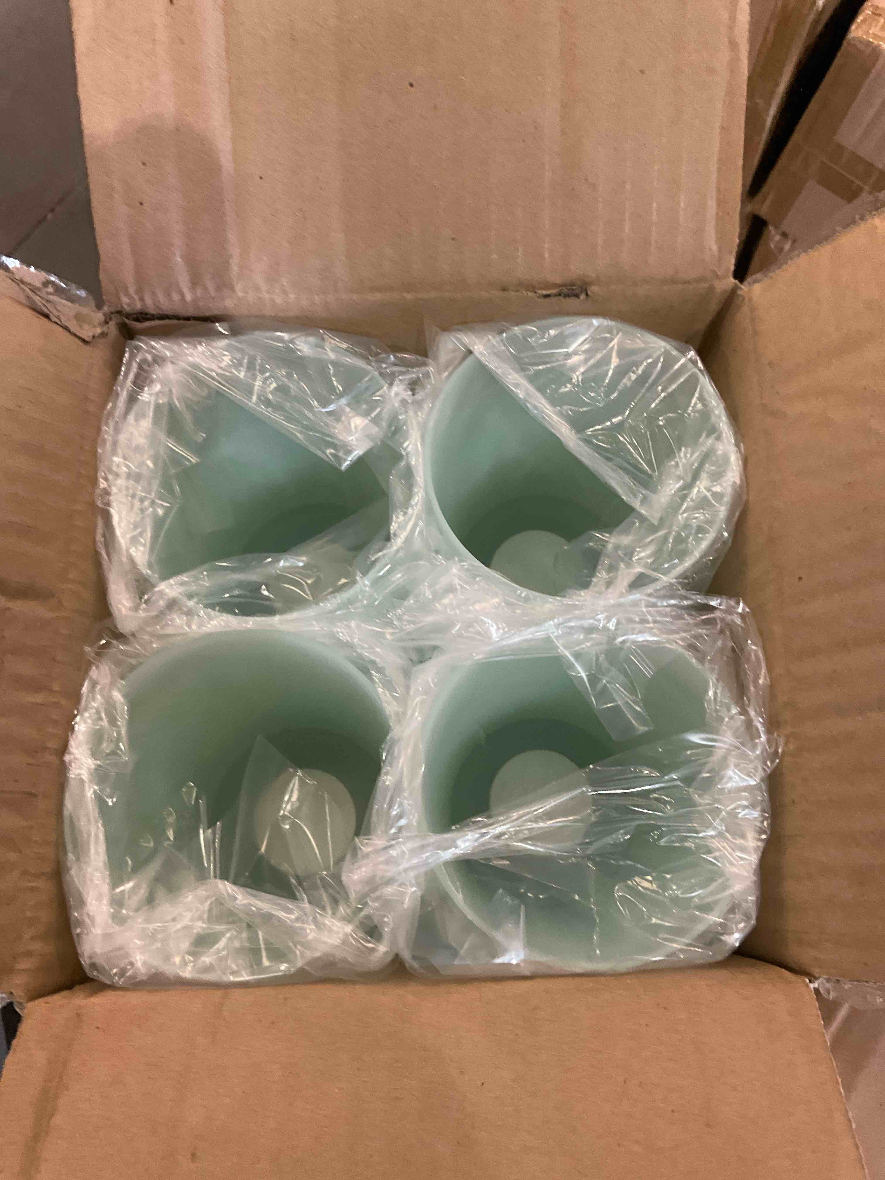 https://s3.amazonaws.com/lotting-images-prod/BargainHunt/BHL00146379_1715782335763.jpeg
