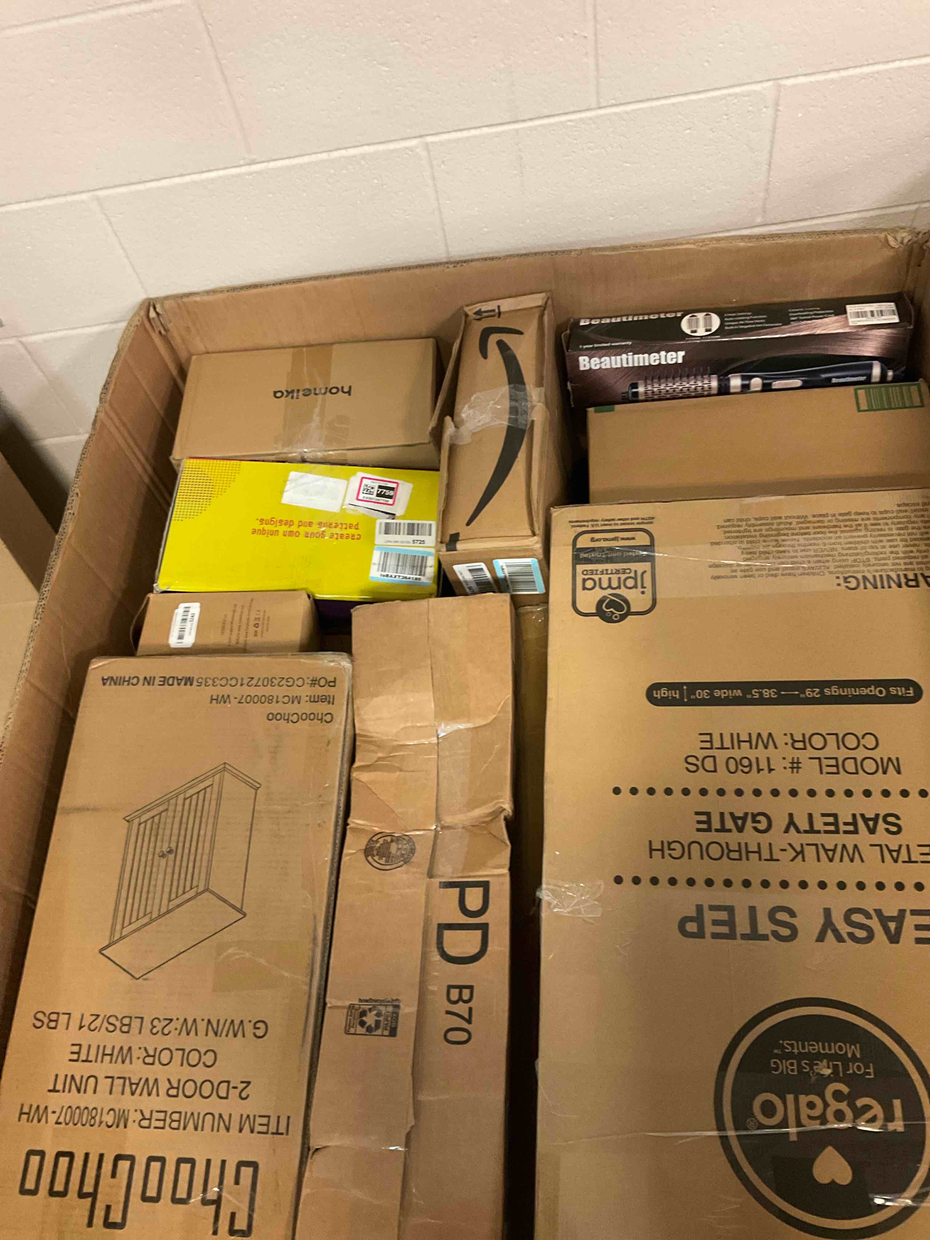 https://s3.amazonaws.com/lotting-images-prod/BargainHunt/BHL00146583_1711635786194.jpeg