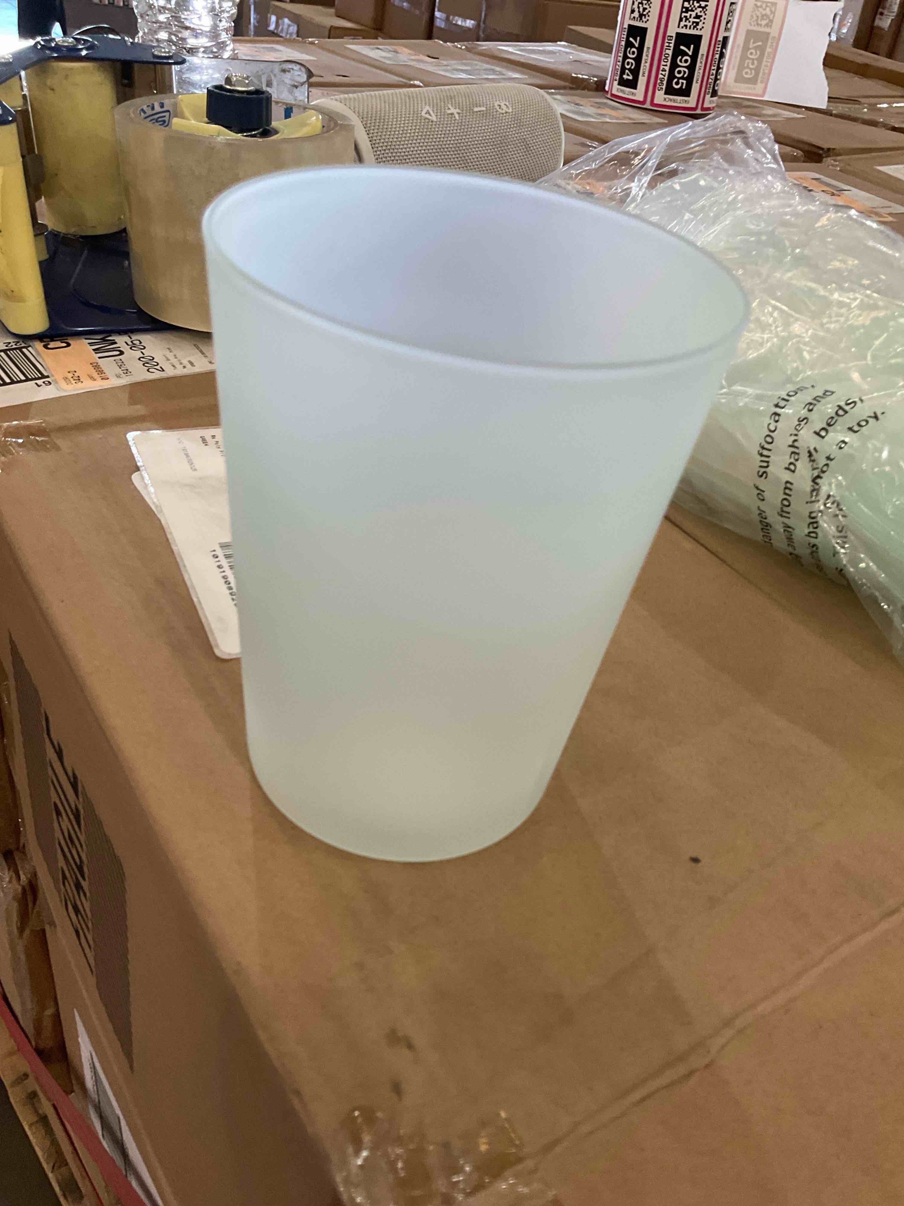 https://s3.amazonaws.com/lotting-images-prod/BargainHunt/BHL00147960_1715782117583.jpeg