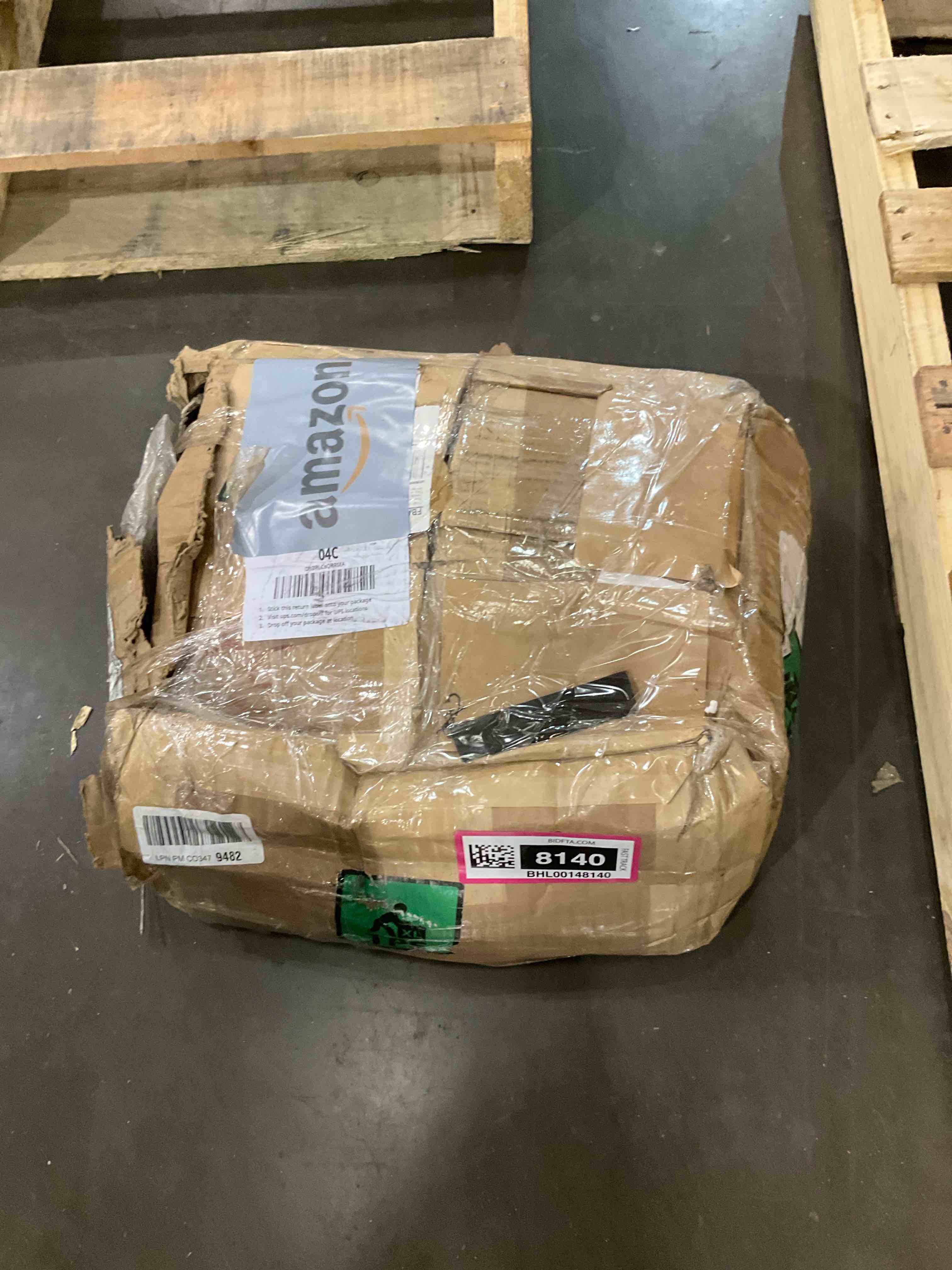 https://s3.amazonaws.com/lotting-images-prod/BargainHunt/BHL00148140_1710516323077.jpeg