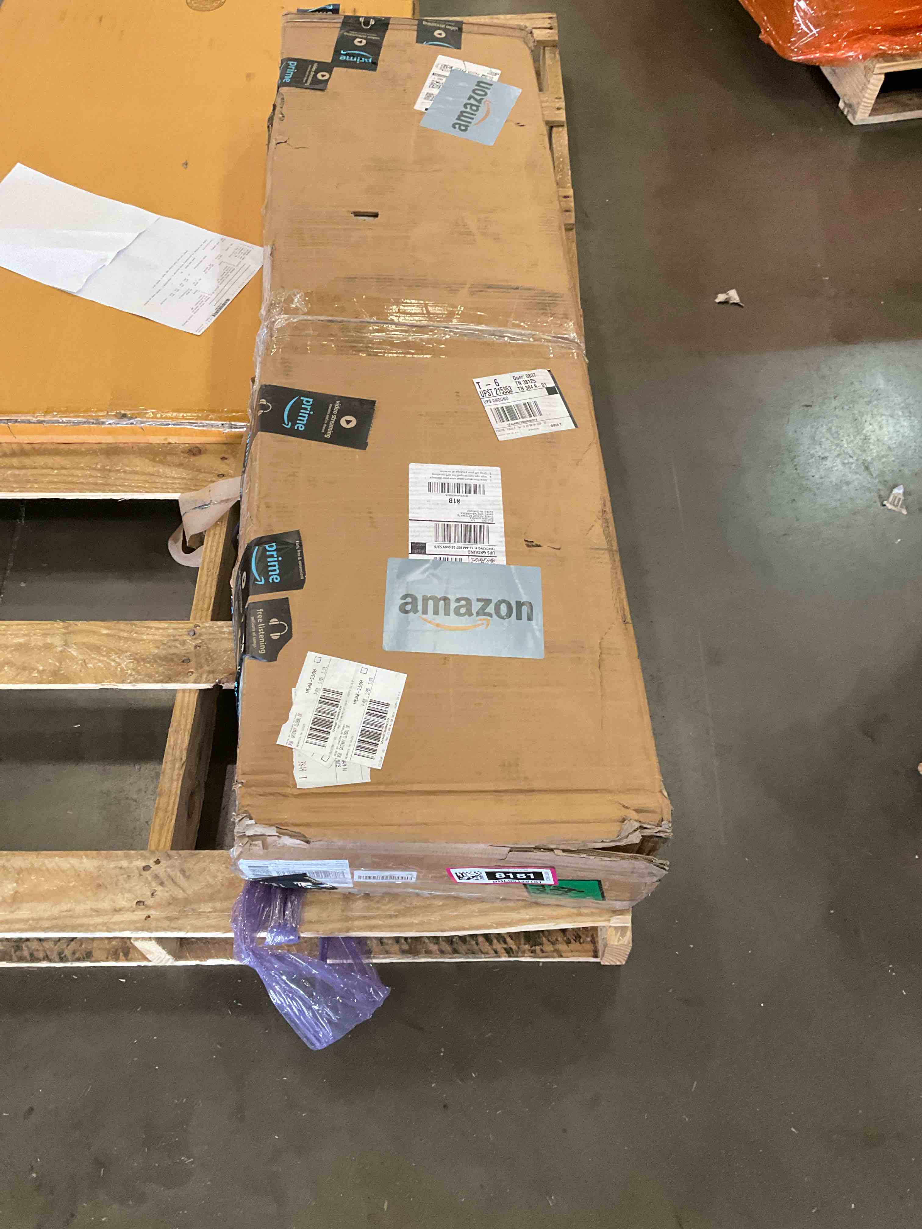 https://s3.amazonaws.com/lotting-images-prod/BargainHunt/BHL00148181_1711991819562.jpeg