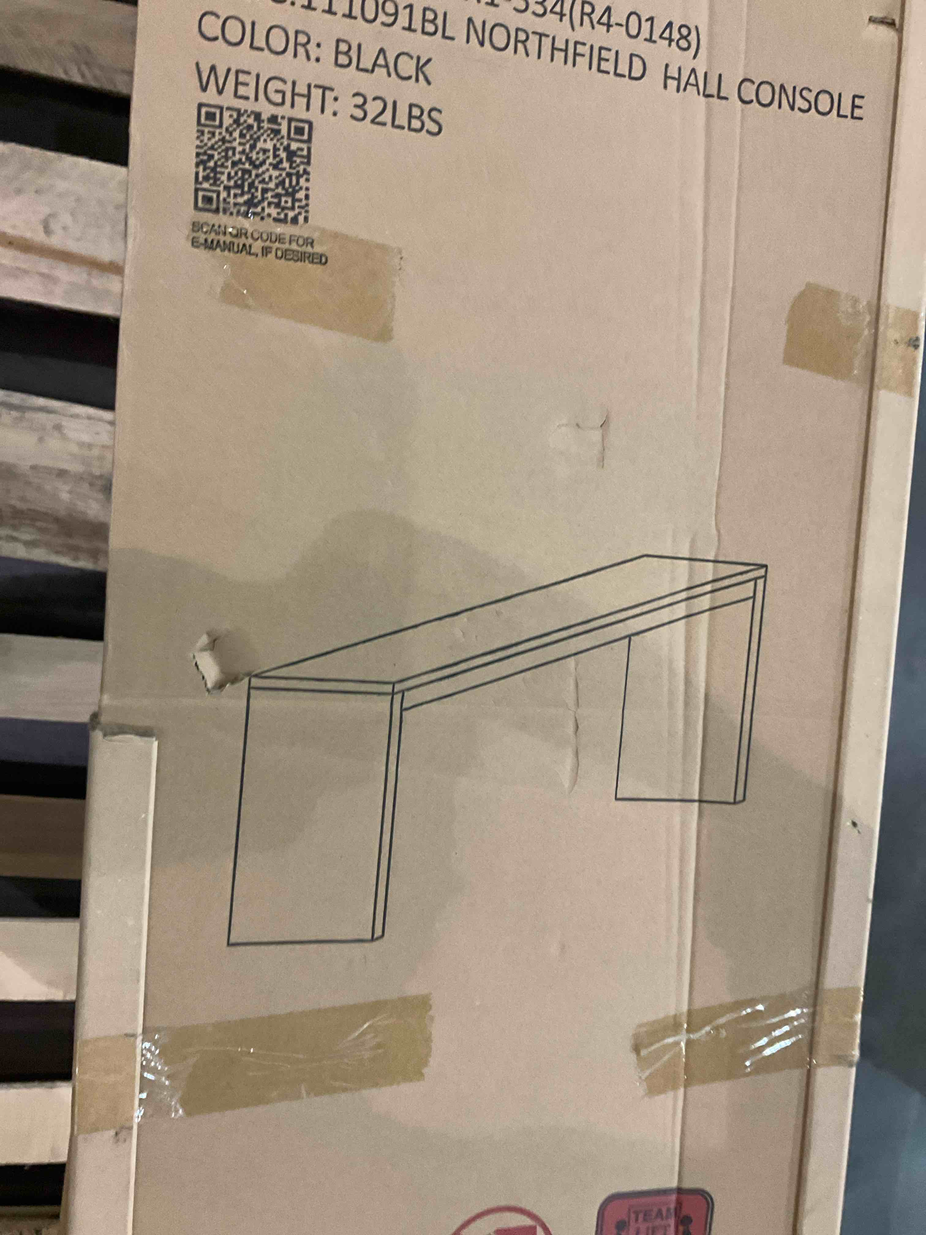 https://s3.amazonaws.com/lotting-images-prod/BargainHunt/BHL00148309_1713353963050.jpeg