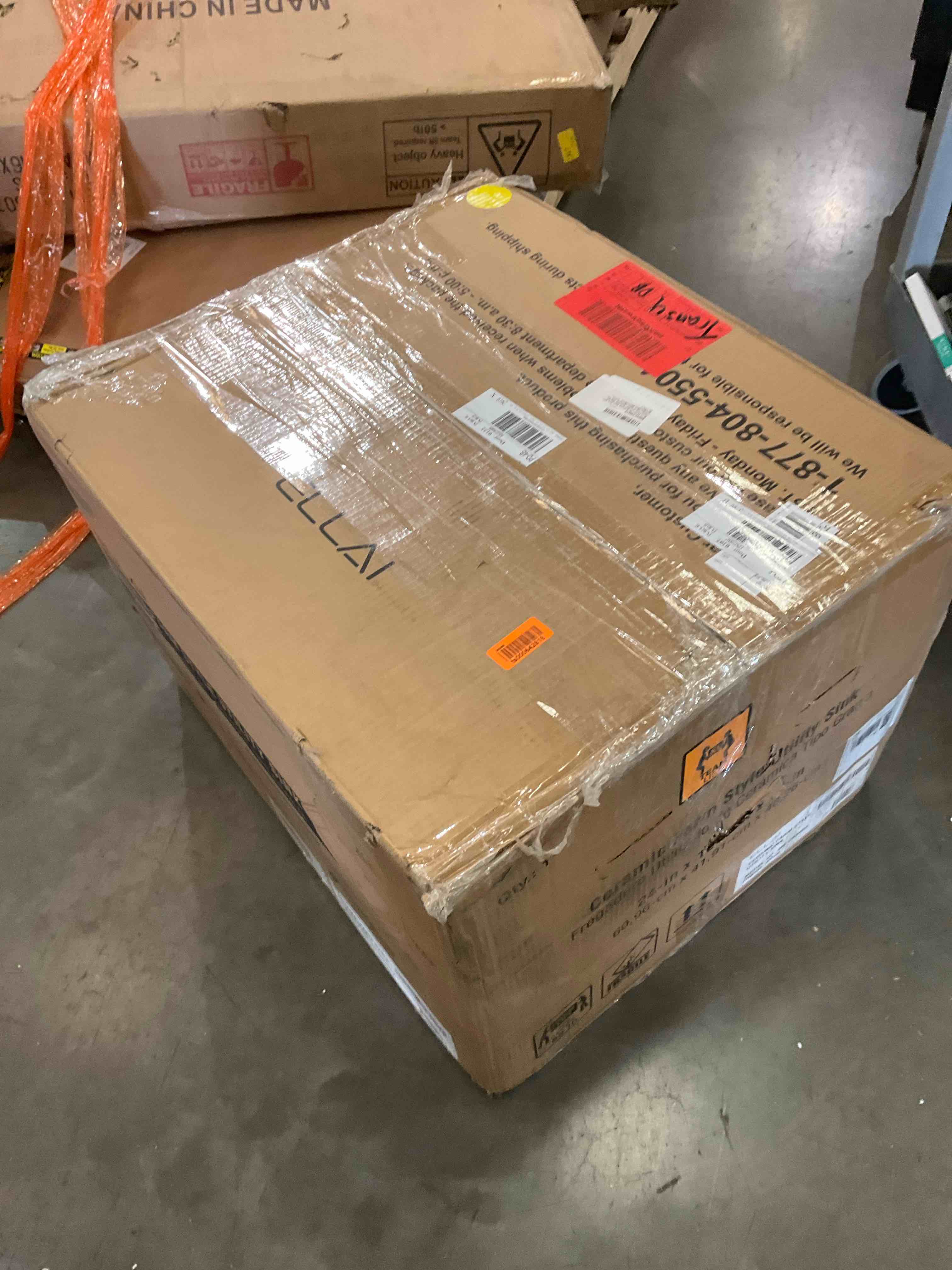 https://s3.amazonaws.com/lotting-images-prod/BargainHunt/BHL00148347_1713369221563.jpeg