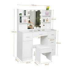 https://s3.amazonaws.com/lotting-images-prod/BargainHunt/BHL00148348_1713371910079.jpeg