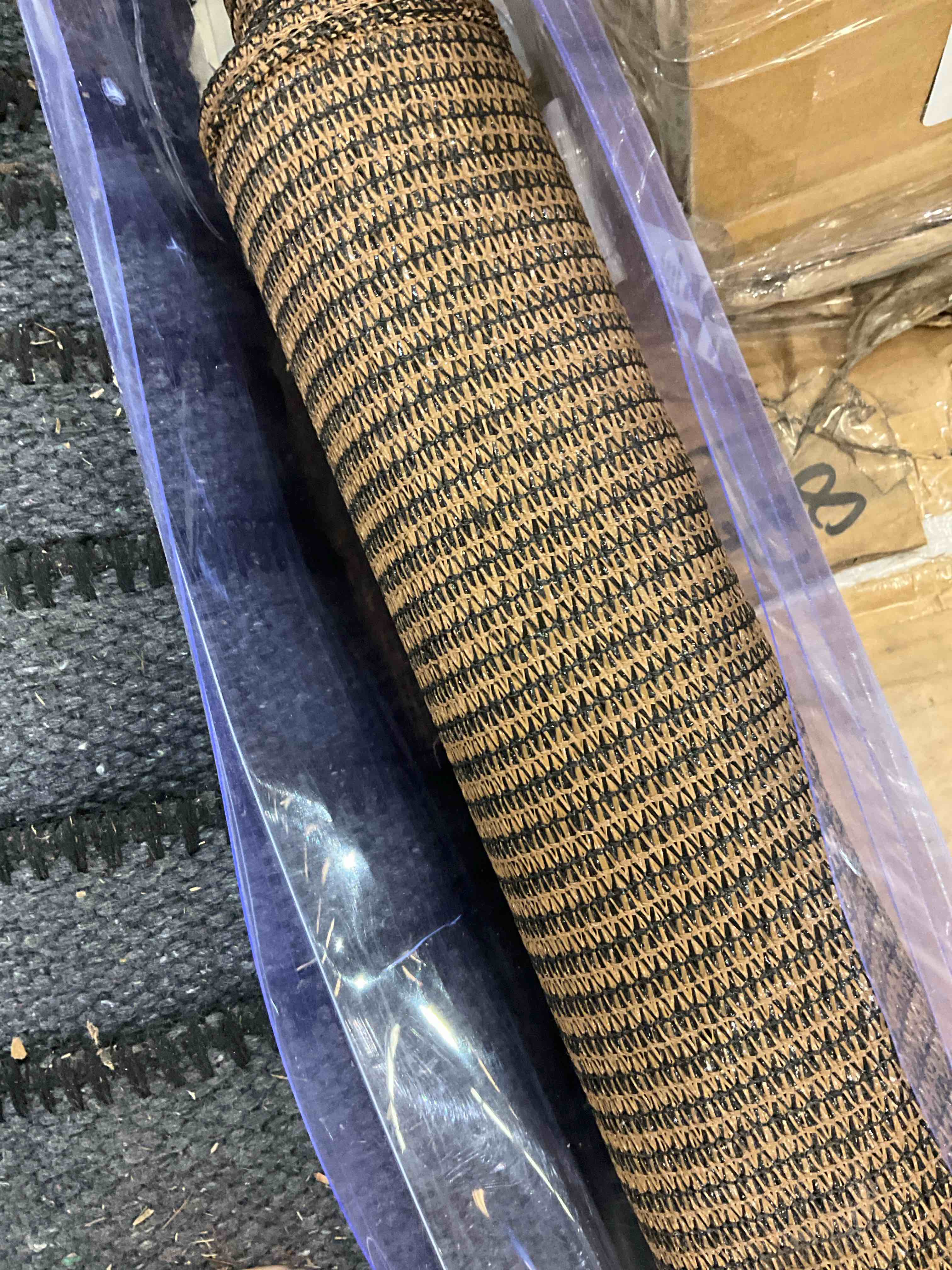 https://s3.amazonaws.com/lotting-images-prod/BargainHunt/BHL00148352_1713374793349.jpeg