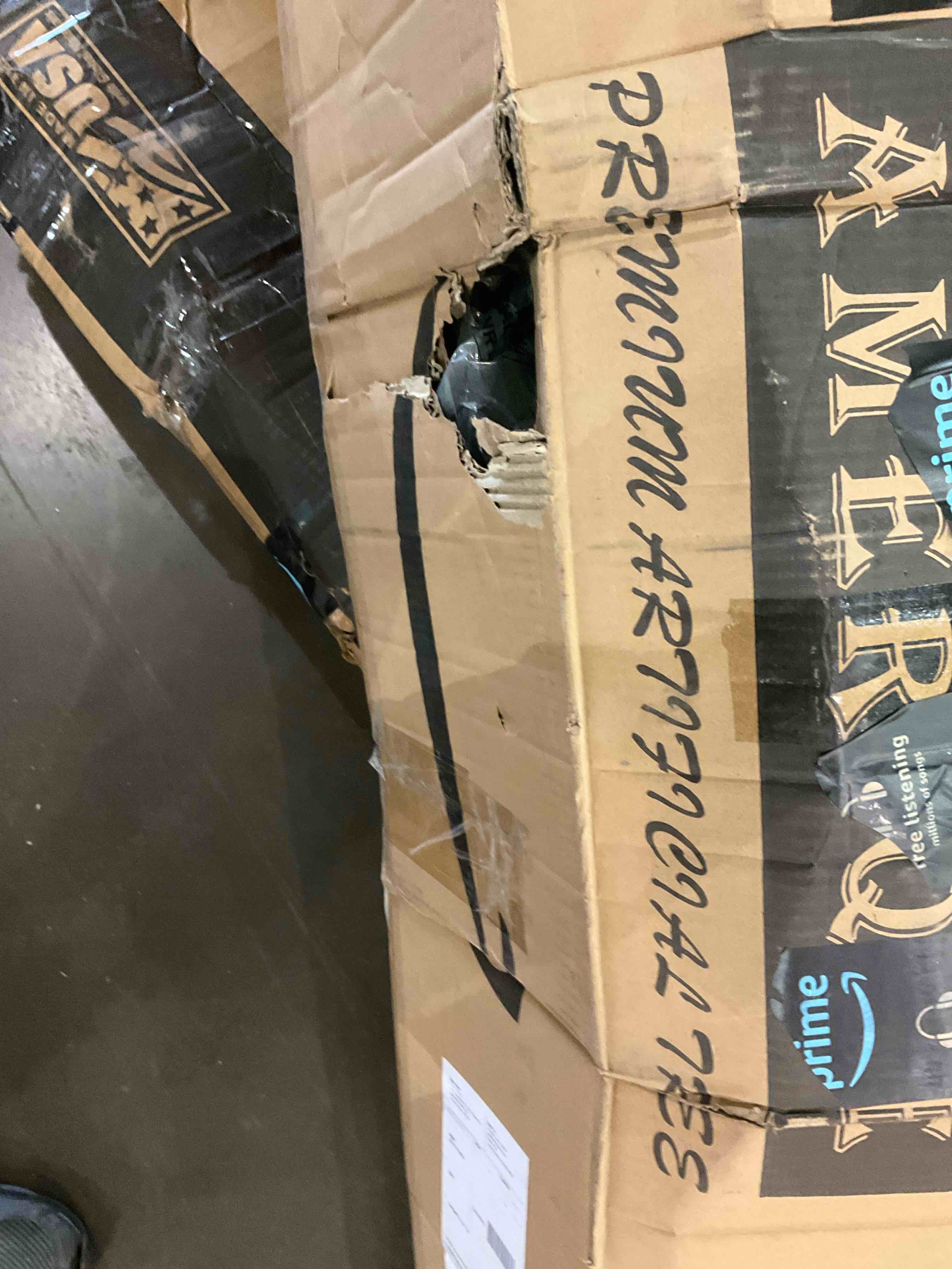 https://s3.amazonaws.com/lotting-images-prod/BargainHunt/BHL00148369_1713442737323.jpeg