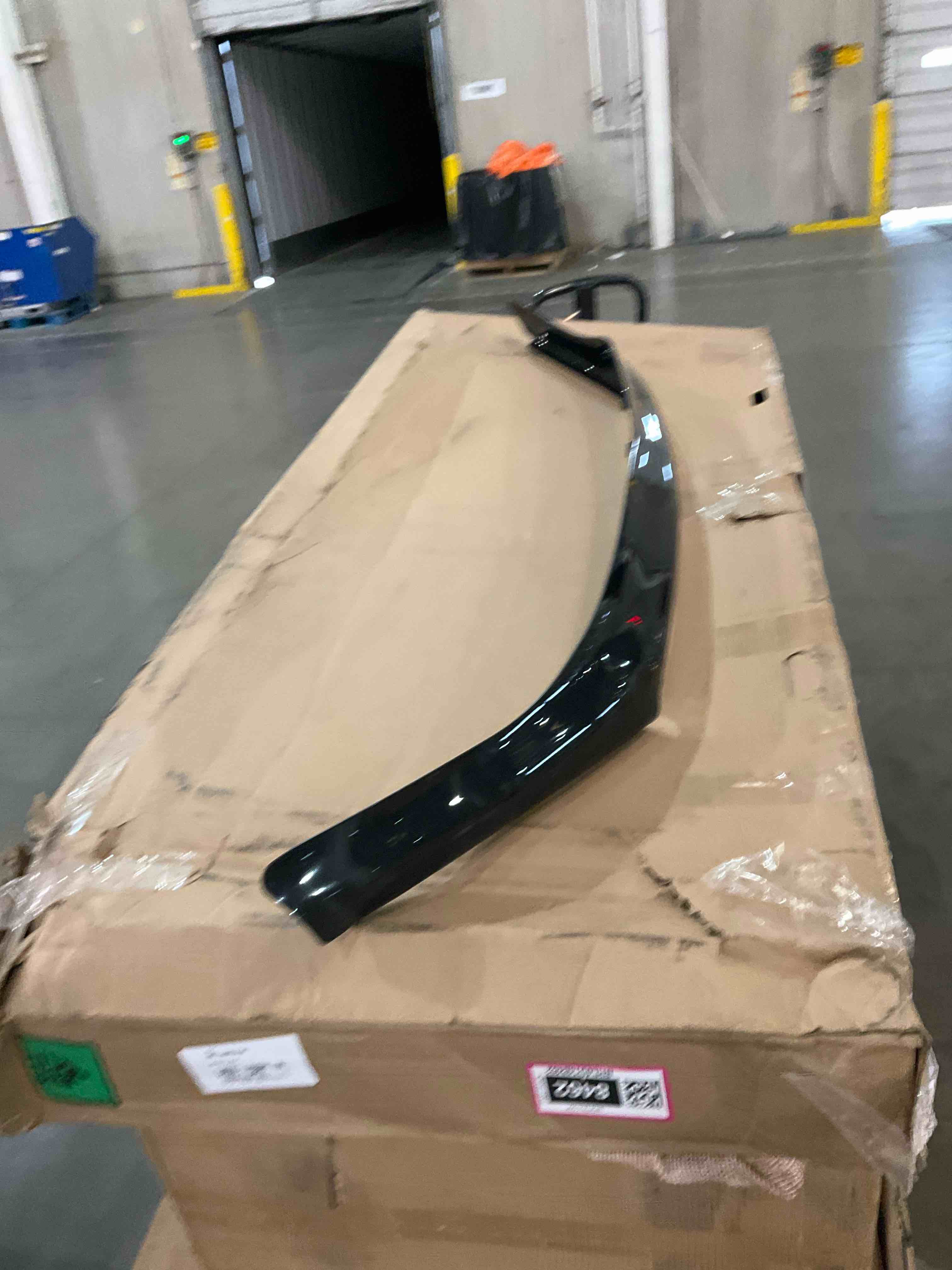 https://s3.amazonaws.com/lotting-images-prod/BargainHunt/BHL00148463_1713539927632.jpeg