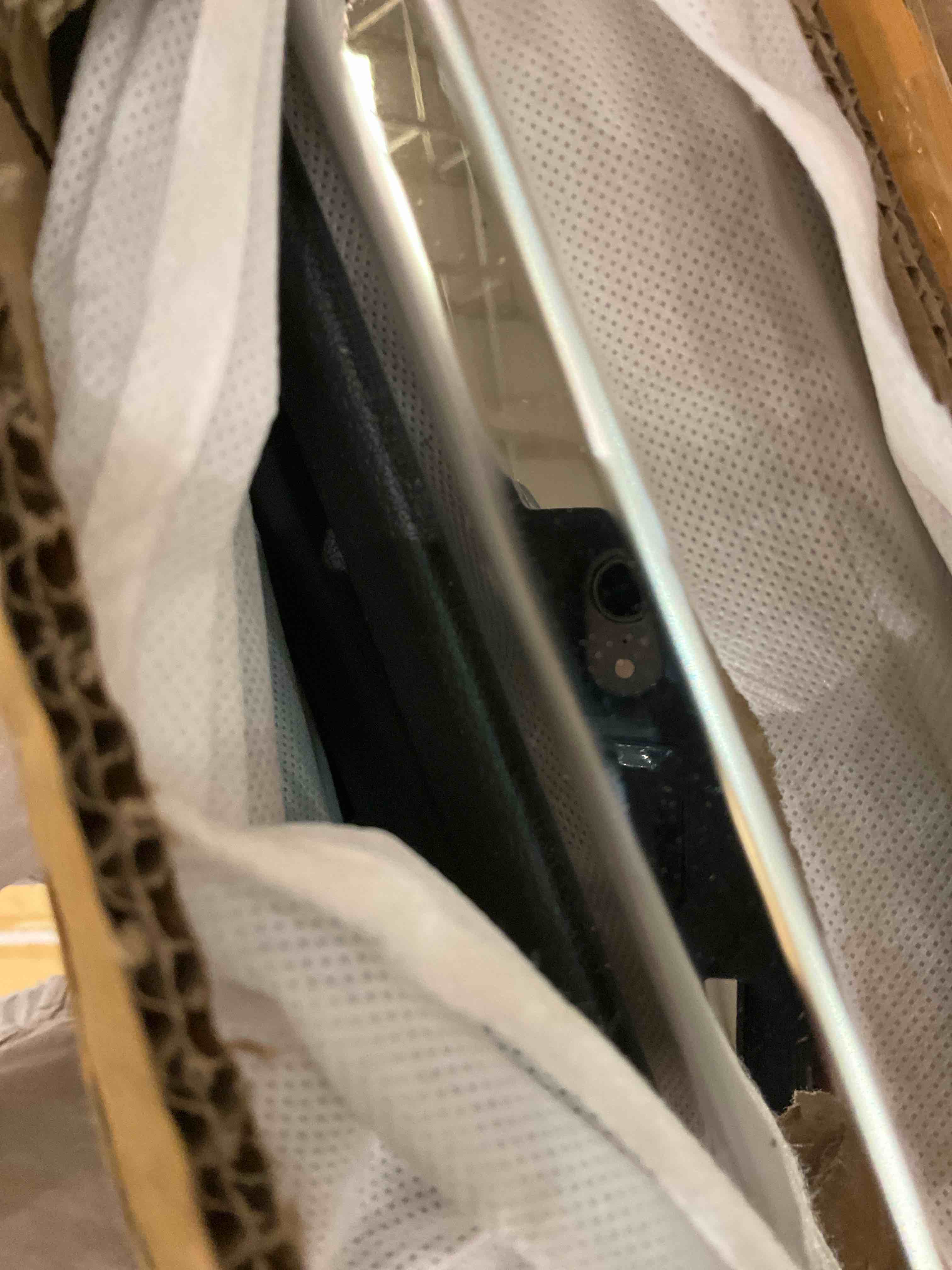 https://s3.amazonaws.com/lotting-images-prod/BargainHunt/BHL00148472_1713545161664.jpeg
