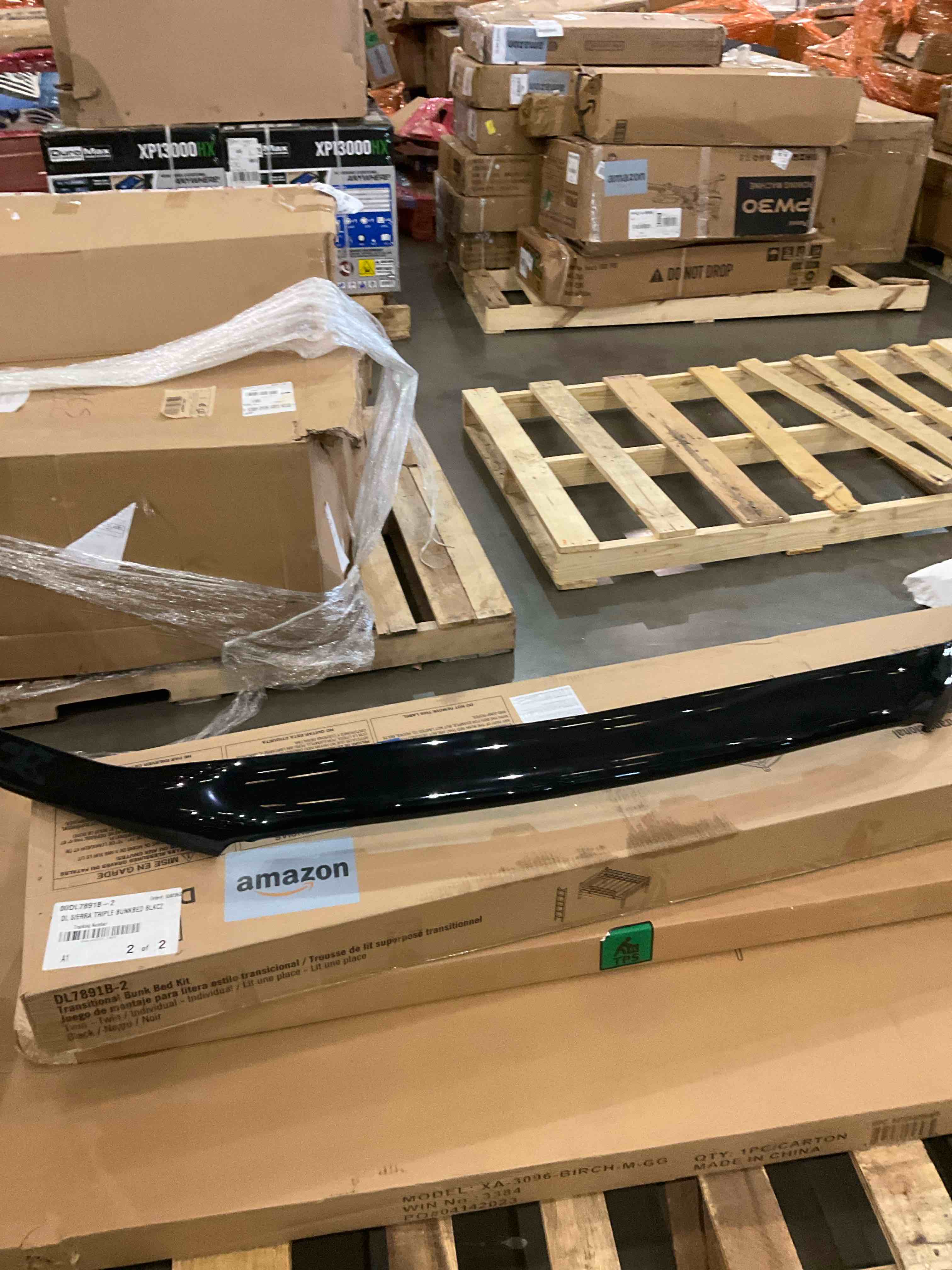 AutoVentshade Bugflector II Bug Deflector 25941